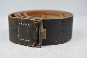 Wehrmacht leather equipment belt with RBNr. 1943