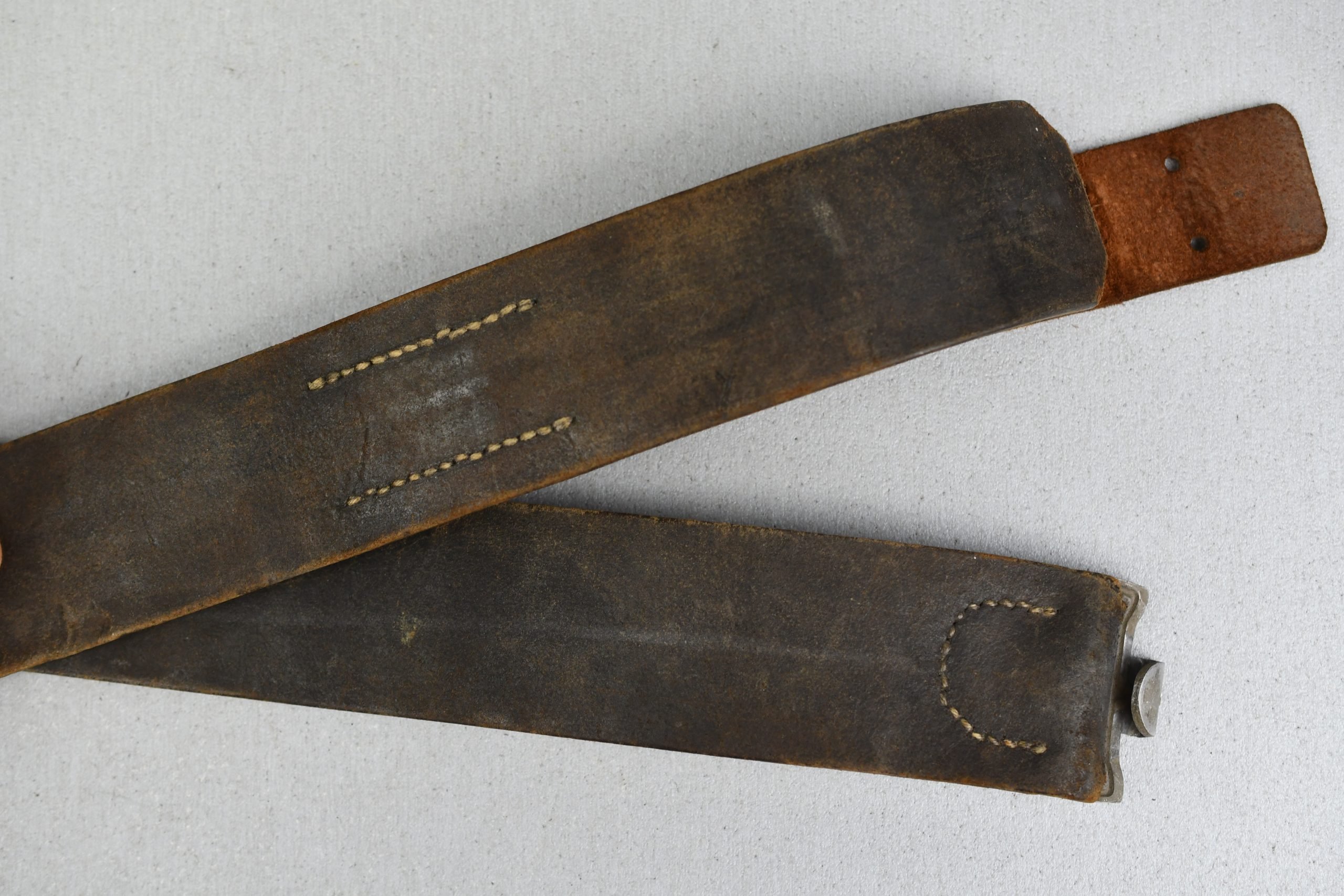 Early Wehrmacht equipment belt with aluminum hook by Karl Kuhne 1938 — image 2