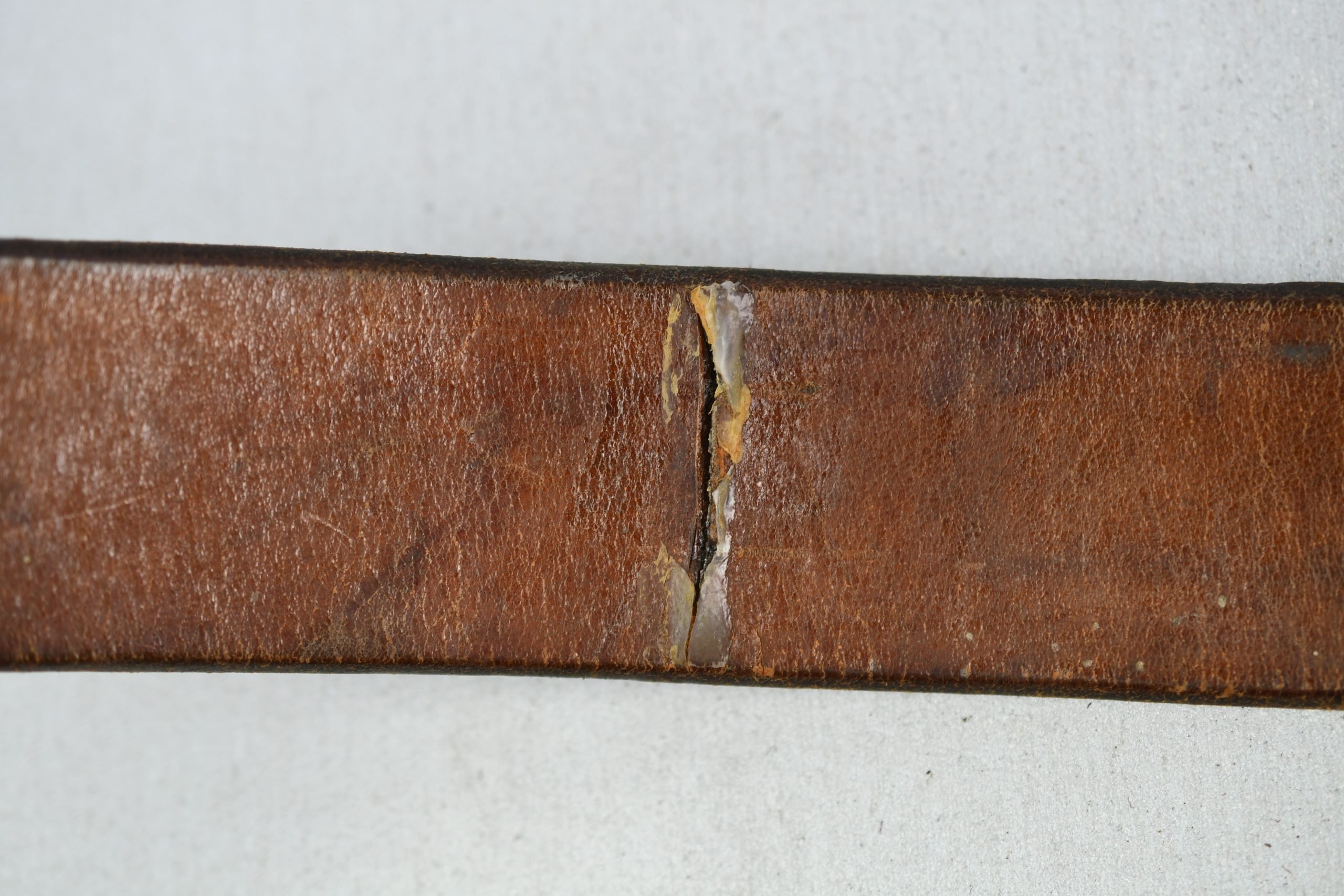 Early Wehrmacht equipment belt with aluminum hook by Karl Kuhne 1938 — image 5