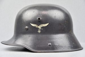 RARE M16 Luftwaffe 'transitional' double decal steel helmet