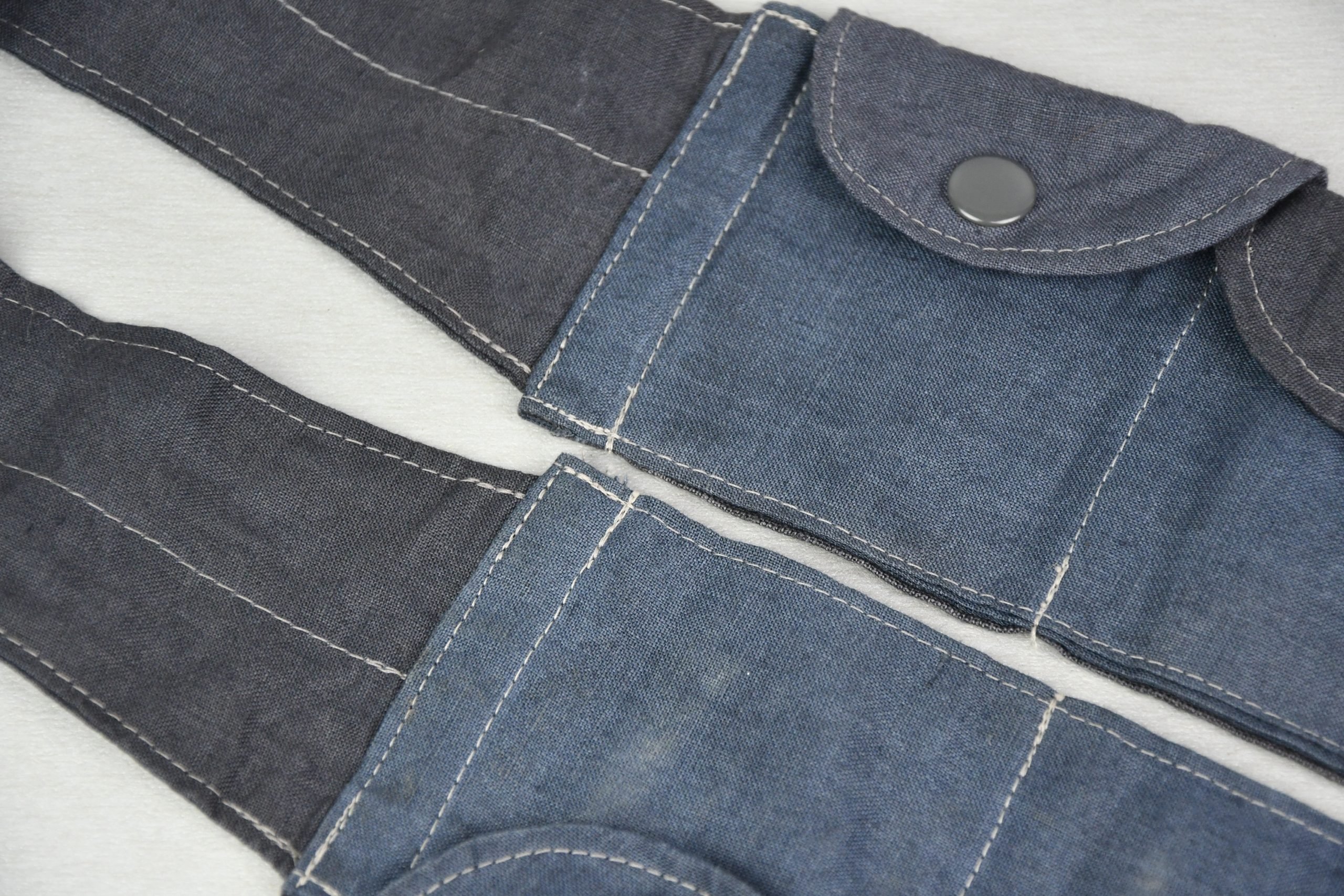 Fallschirmjäger K98 ammunition bandoleer in blue color by Franz Lotz 1940 — image 4