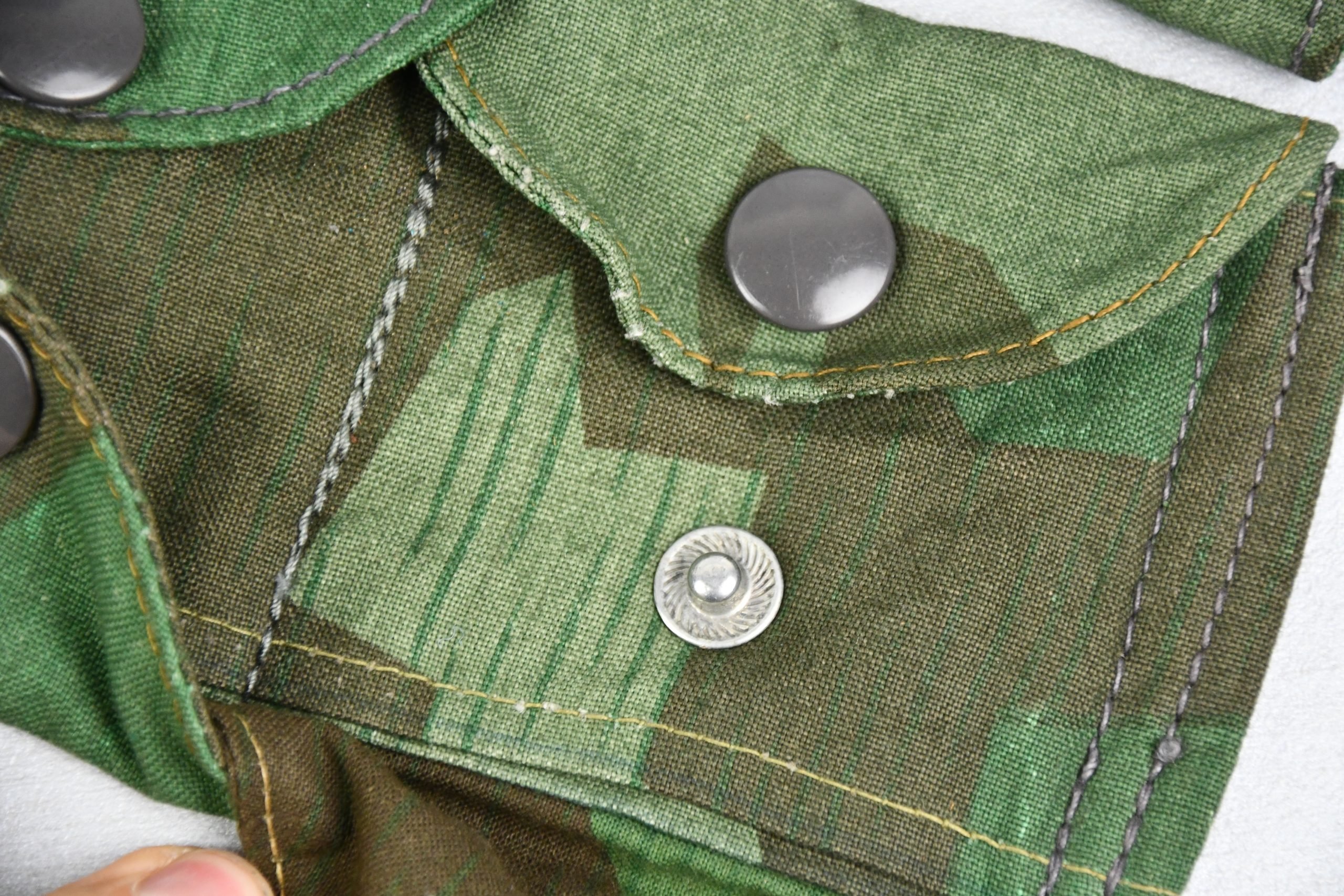 Fallschirmjäger K98 ammunition bandoleer in 'Splittertarn' with RBNr. — image 4