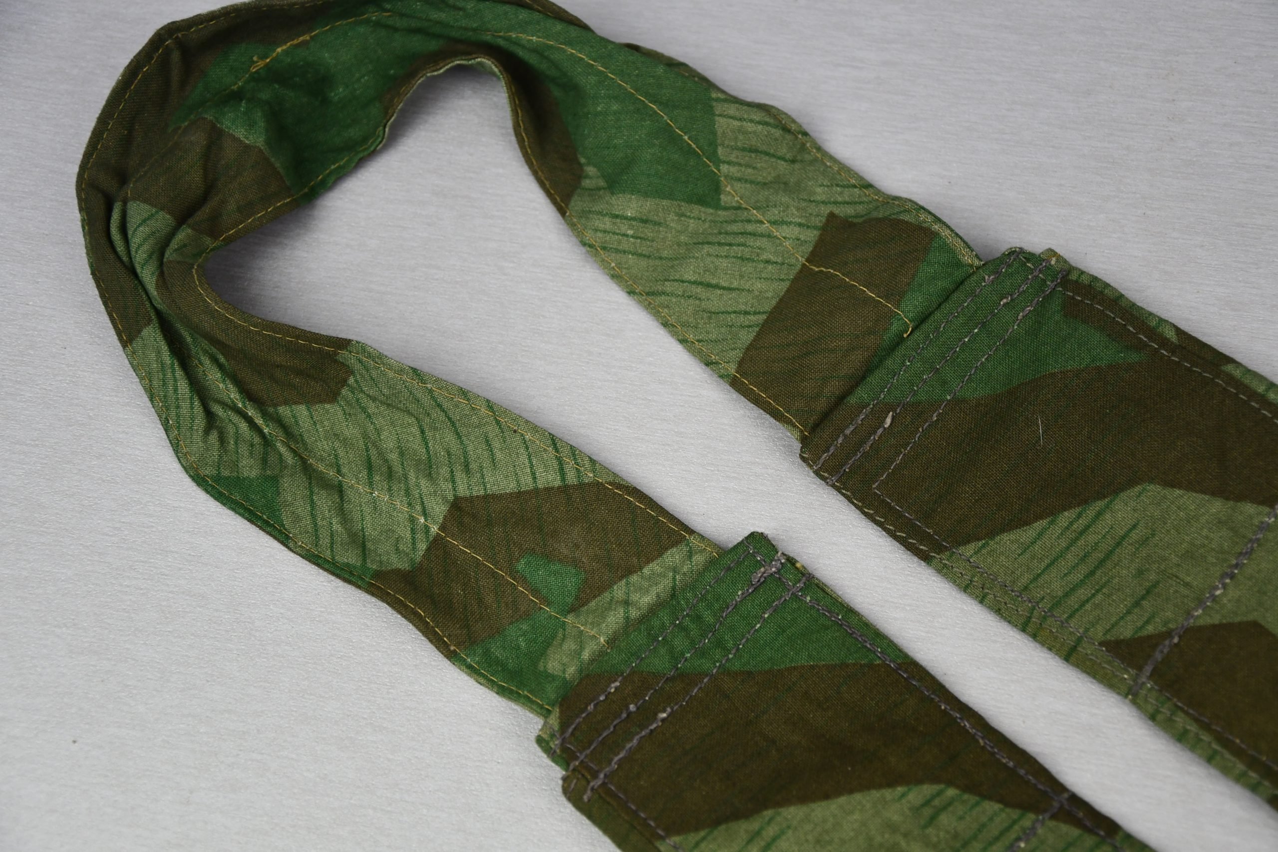 Fallschirmjäger K98 ammunition bandoleer in 'Splittertarn' with RBNr. — image 6