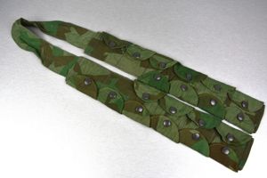 Fallschirmjäger K98 ammunition bandoleer in 'Splittertarn' with RBNr.