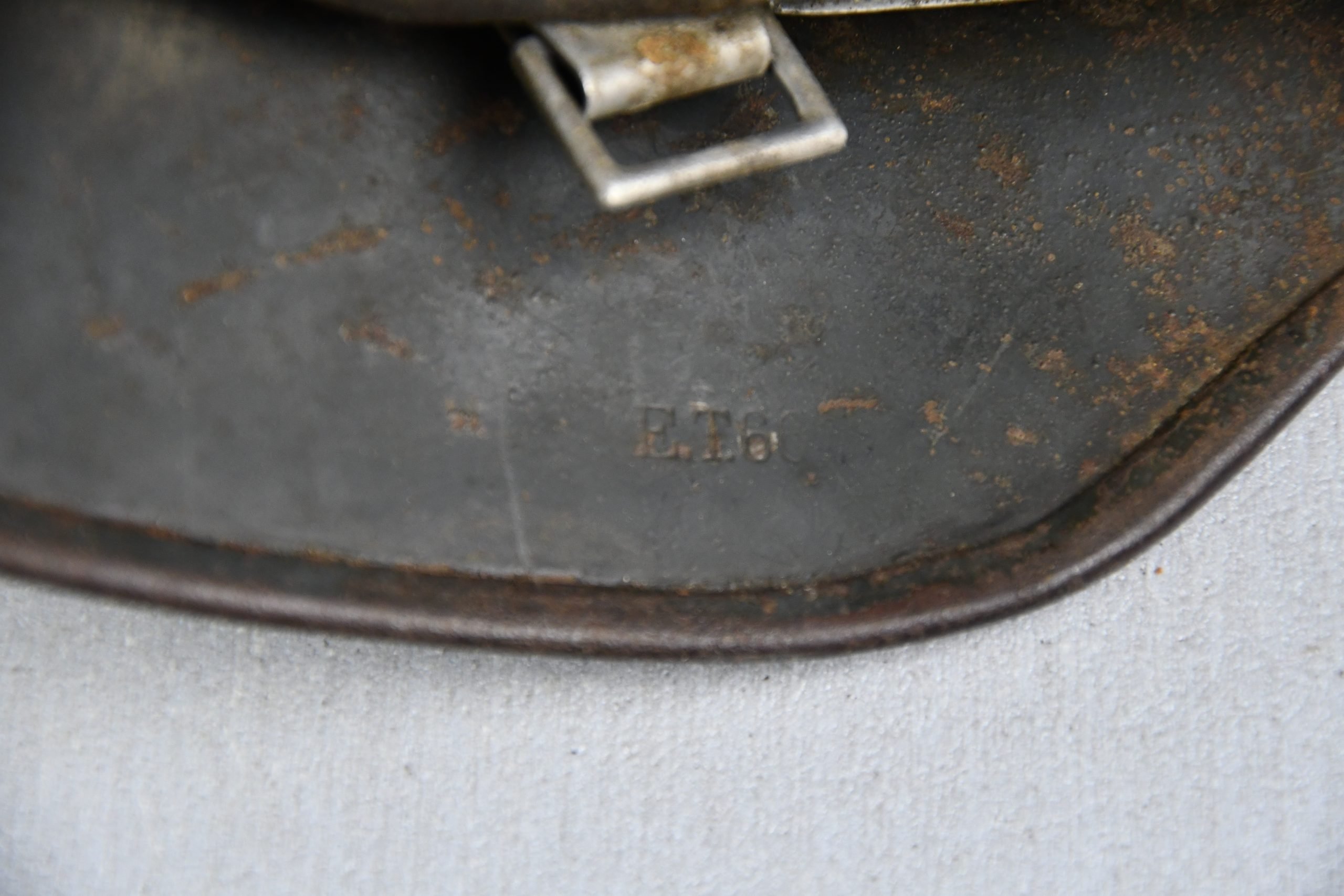 M35 Luftwaffe double decal steel helmet with droop tail eagle ET66 1935 — image 12