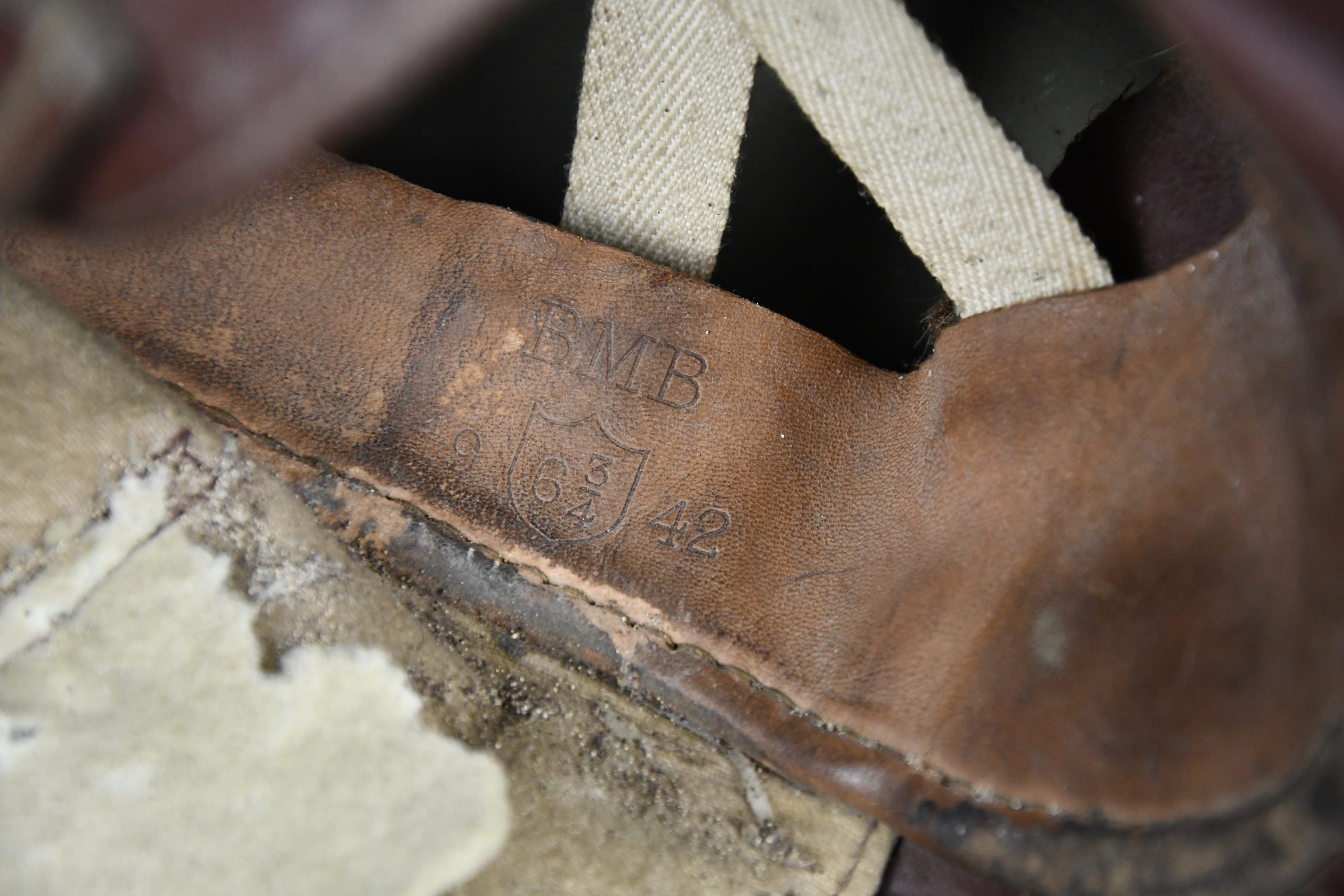 WW2 British motorcycle 'dispatch rider' helmet by BMB 1942 — image 12