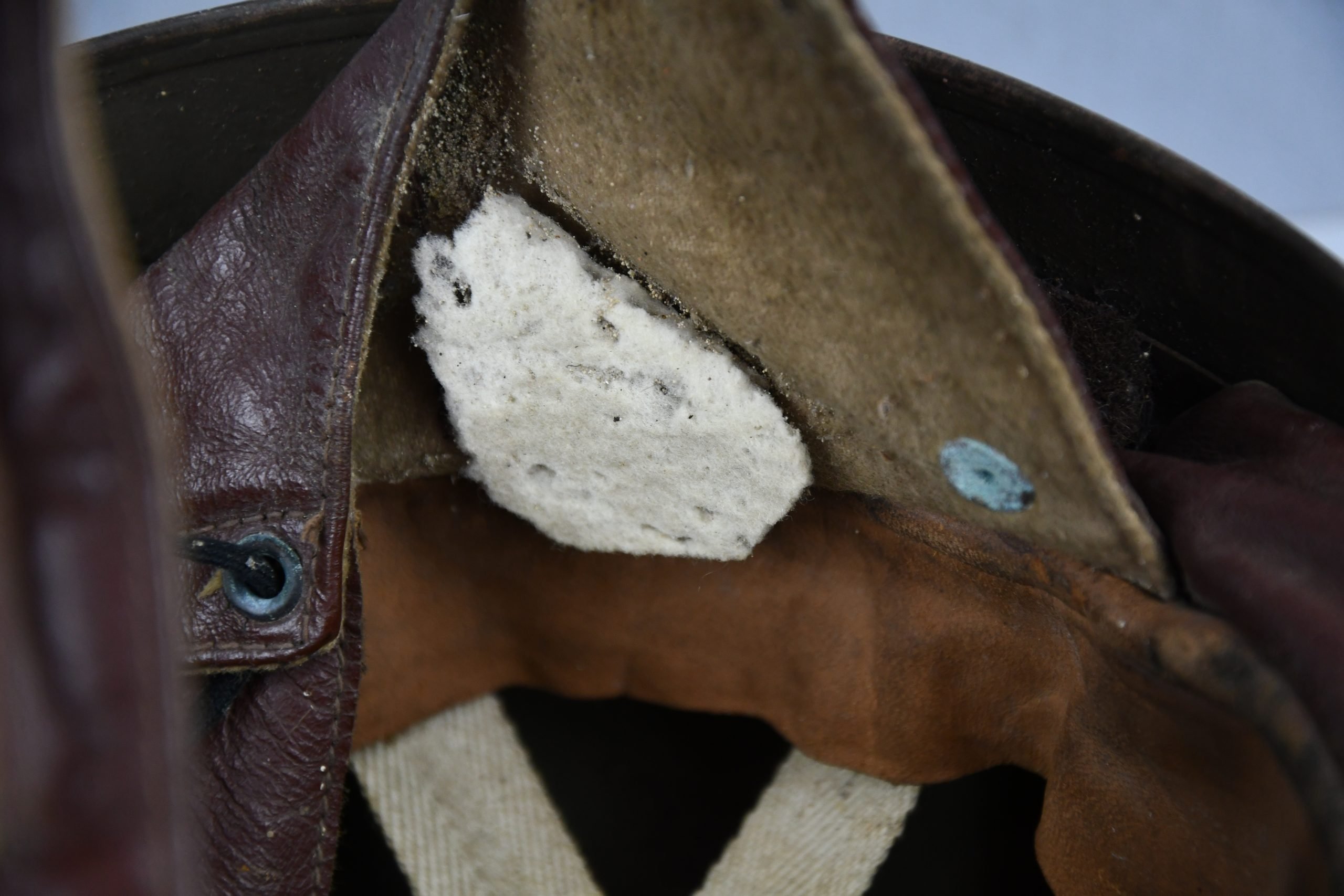 WW2 British motorcycle 'dispatch rider' helmet by BMB 1942 — image 13