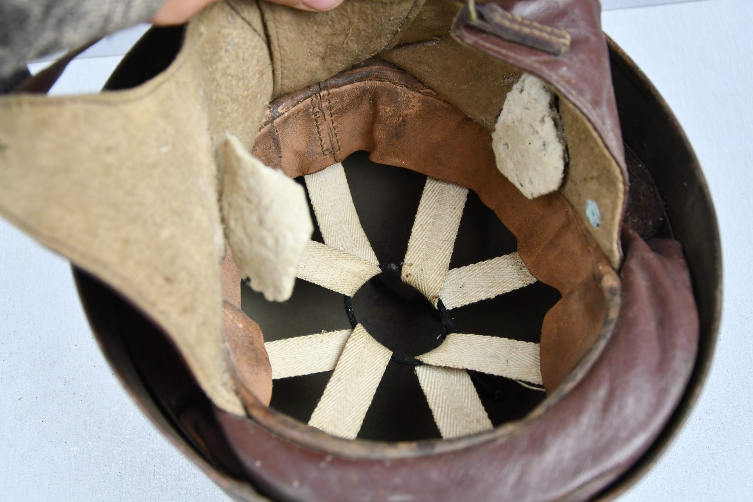 WW2 British motorcycle 'dispatch rider' helmet by BMB 1942 — image 15