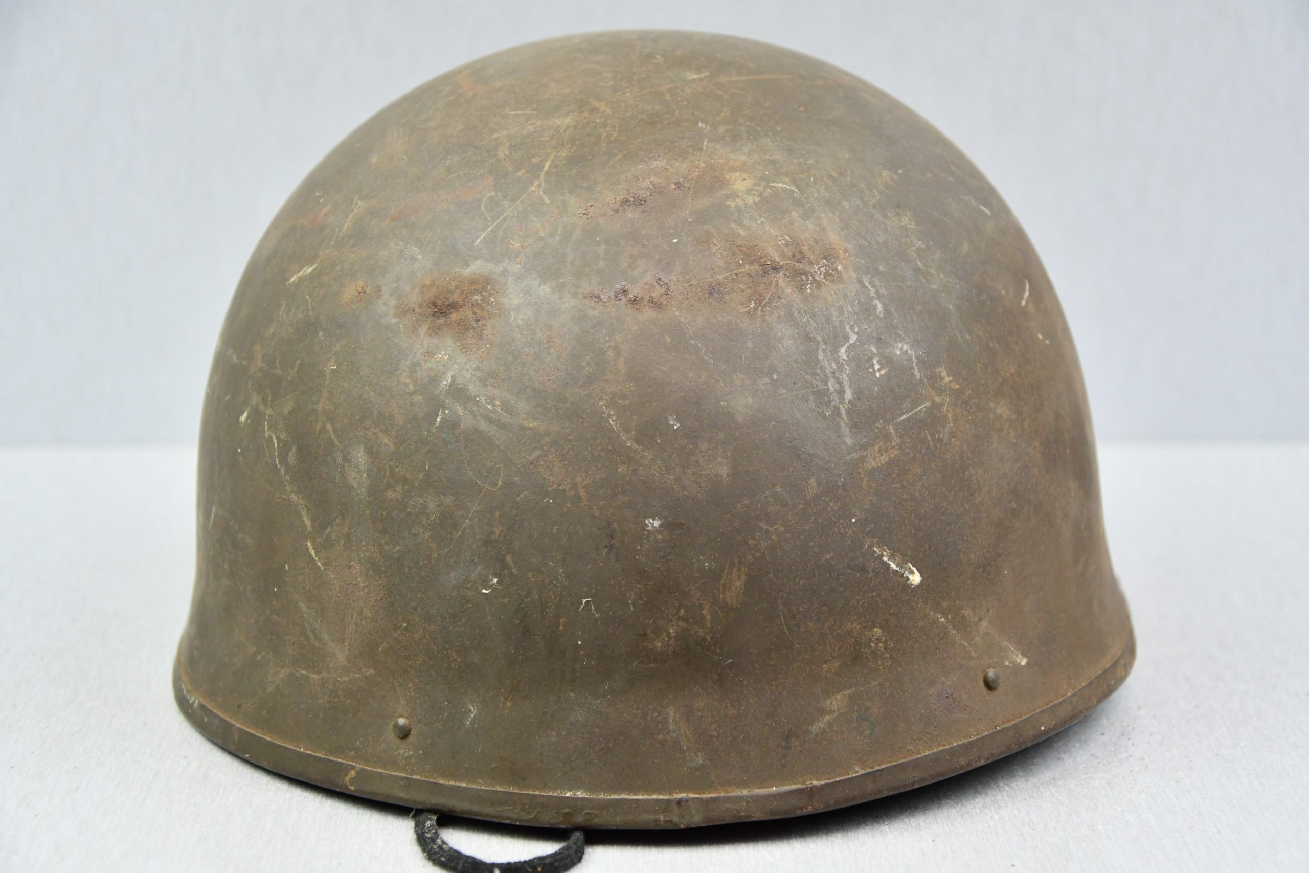 WW2 British motorcycle 'dispatch rider' helmet by BMB 1942 — image 5