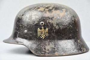 M35 army (Heer) reissued single decal steel helmet wit brown …