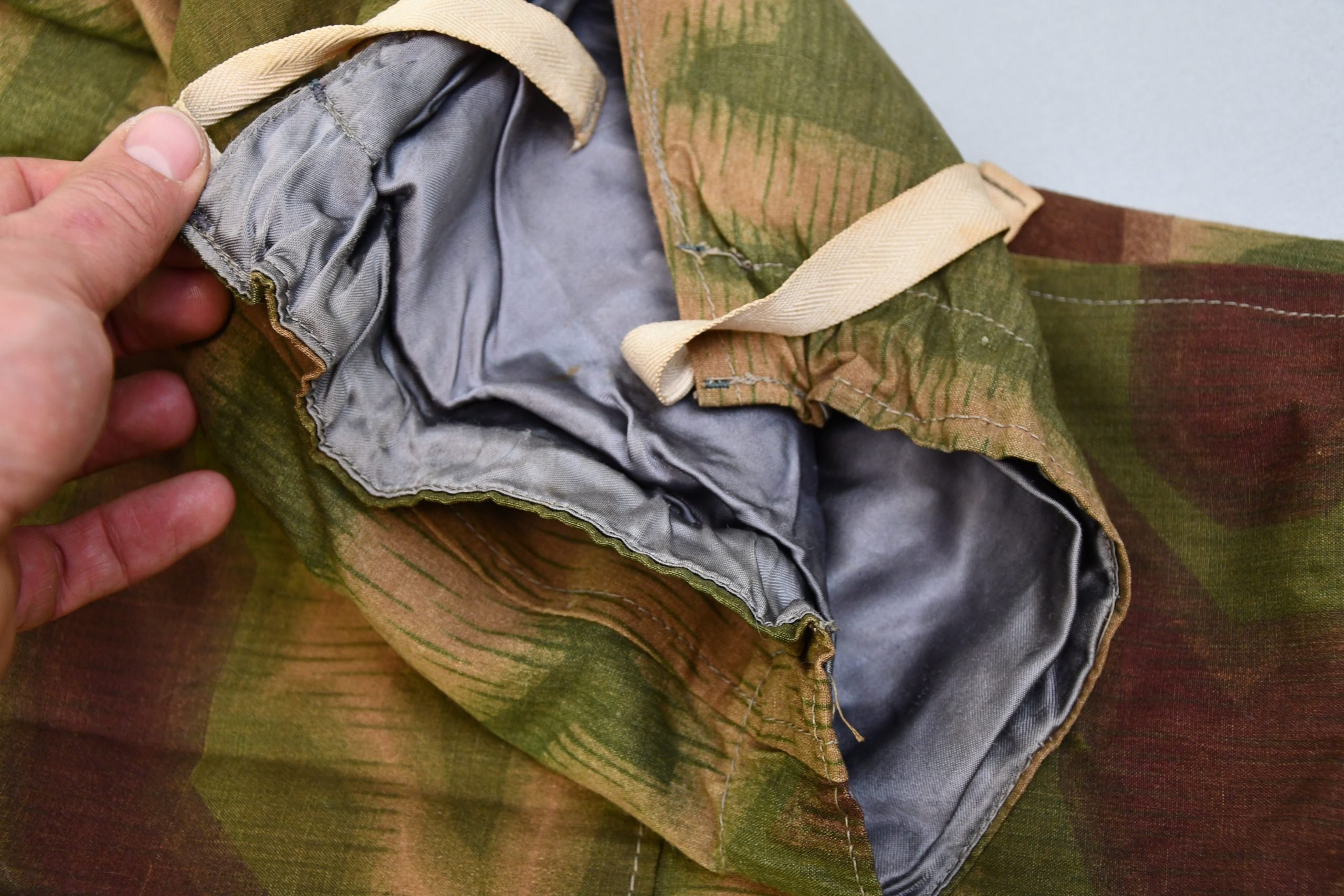 Wehrmacht winter trousers in Sumpftarnmuster with RBNr — image 5