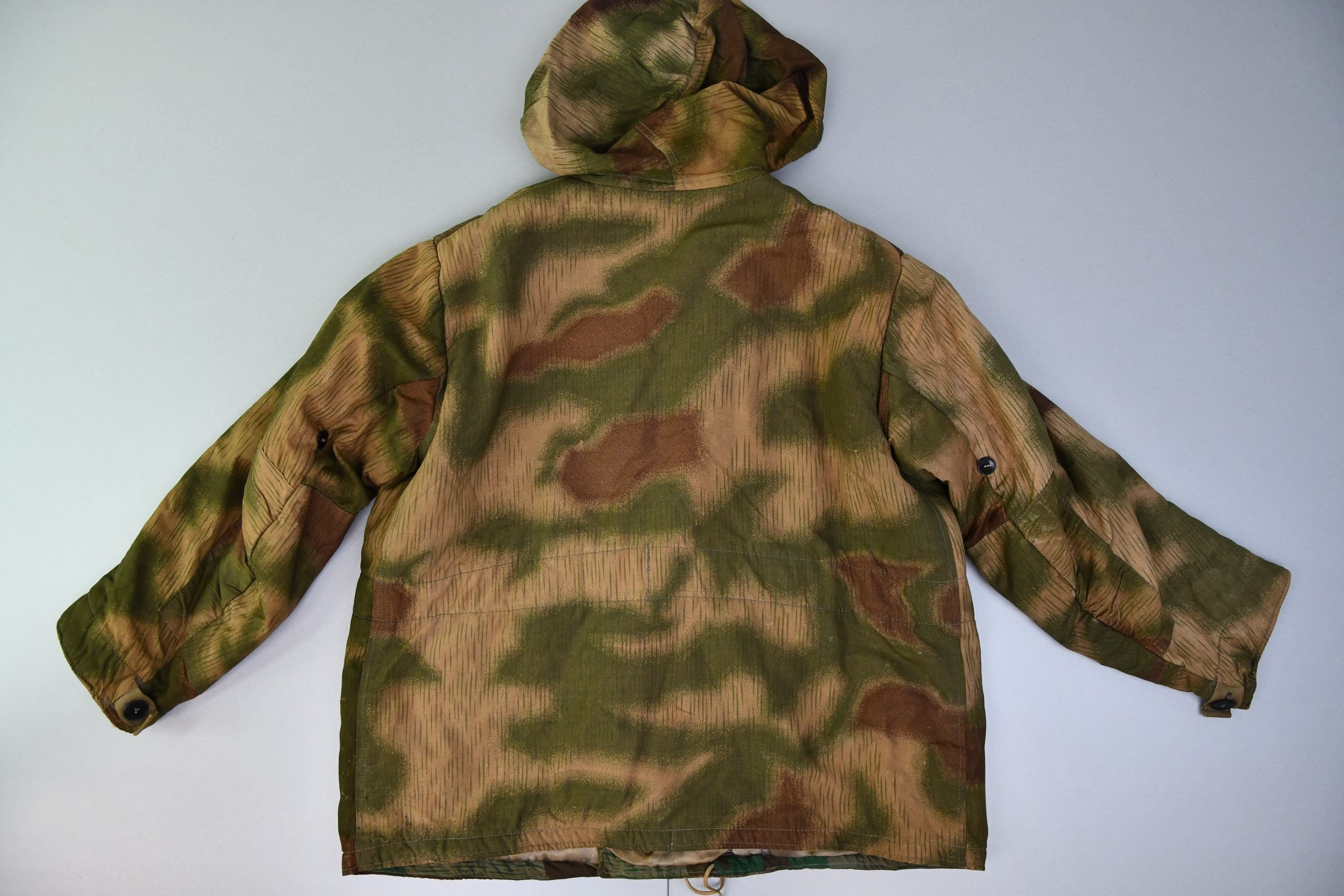Wehrmacht winter parka in Sumpftarnmuster with RBNr — image 6