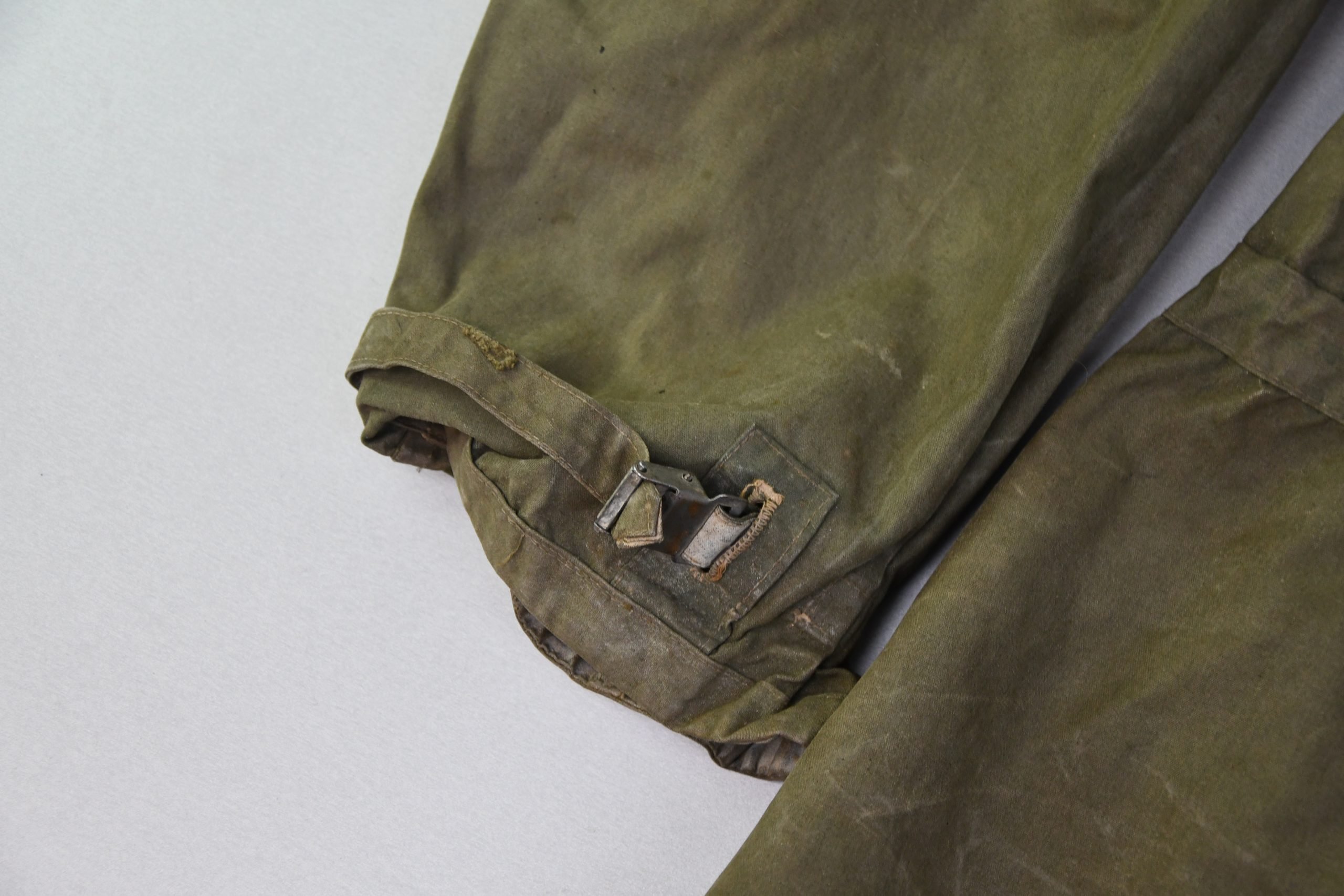 Army/Waffen-SS mountain trooper 'Gebirgsjäger' reversible green three pocket anorak 1942 — image 11