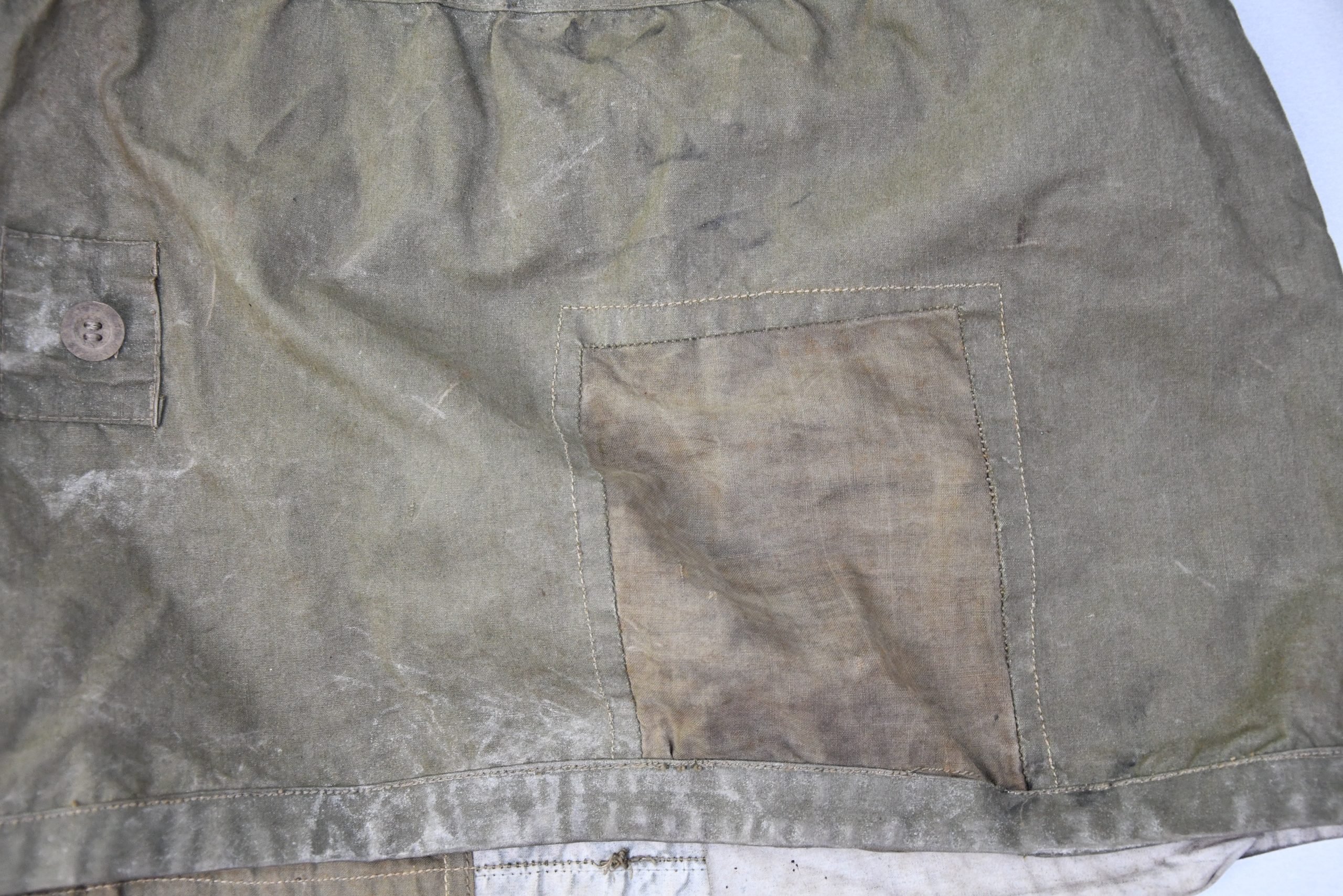 Army/Waffen-SS mountain trooper 'Gebirgsjäger' reversible green three pocket anorak 1942 — image 13