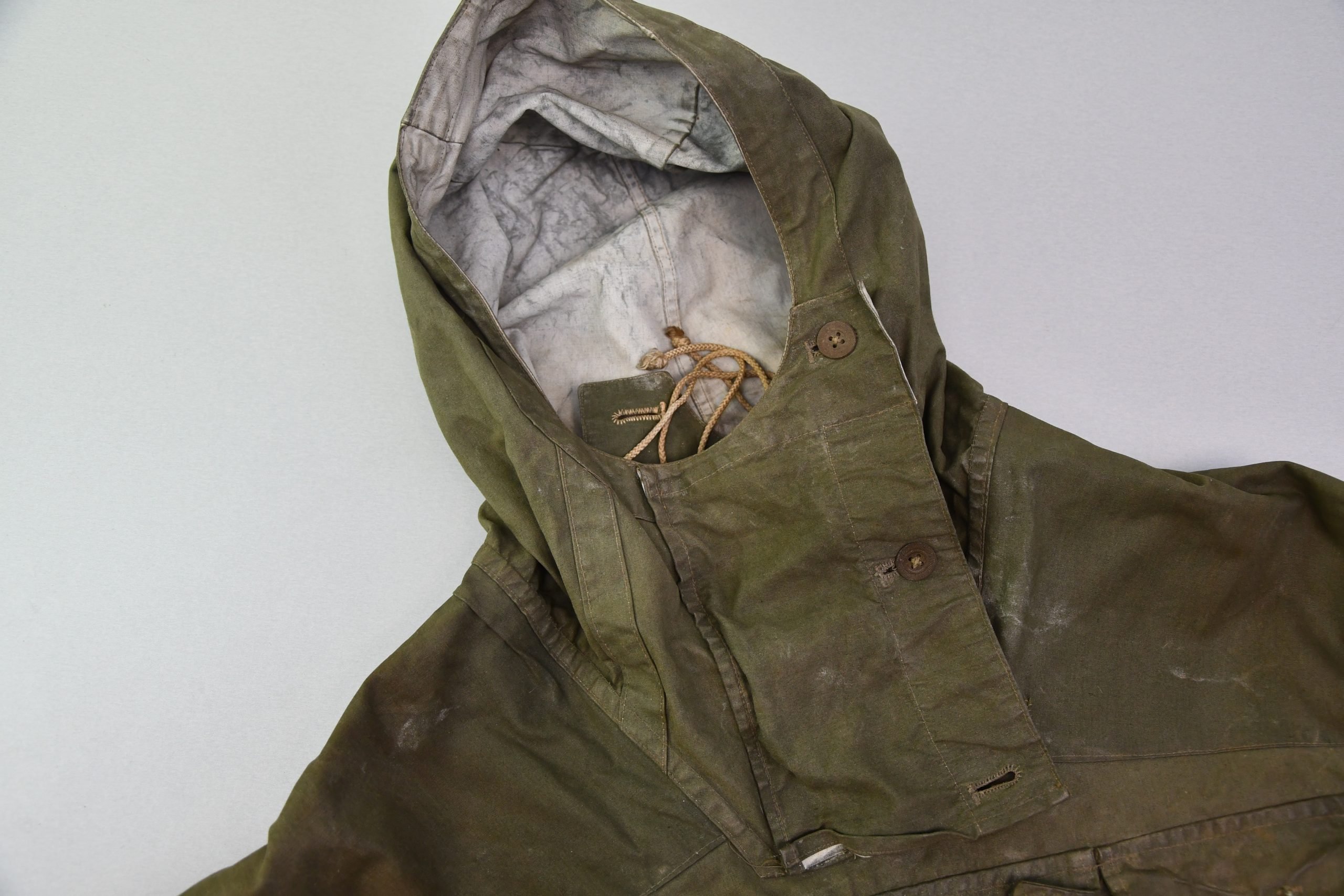 Army/Waffen-SS mountain trooper 'Gebirgsjäger' reversible green three pocket anorak 1942 — image 14