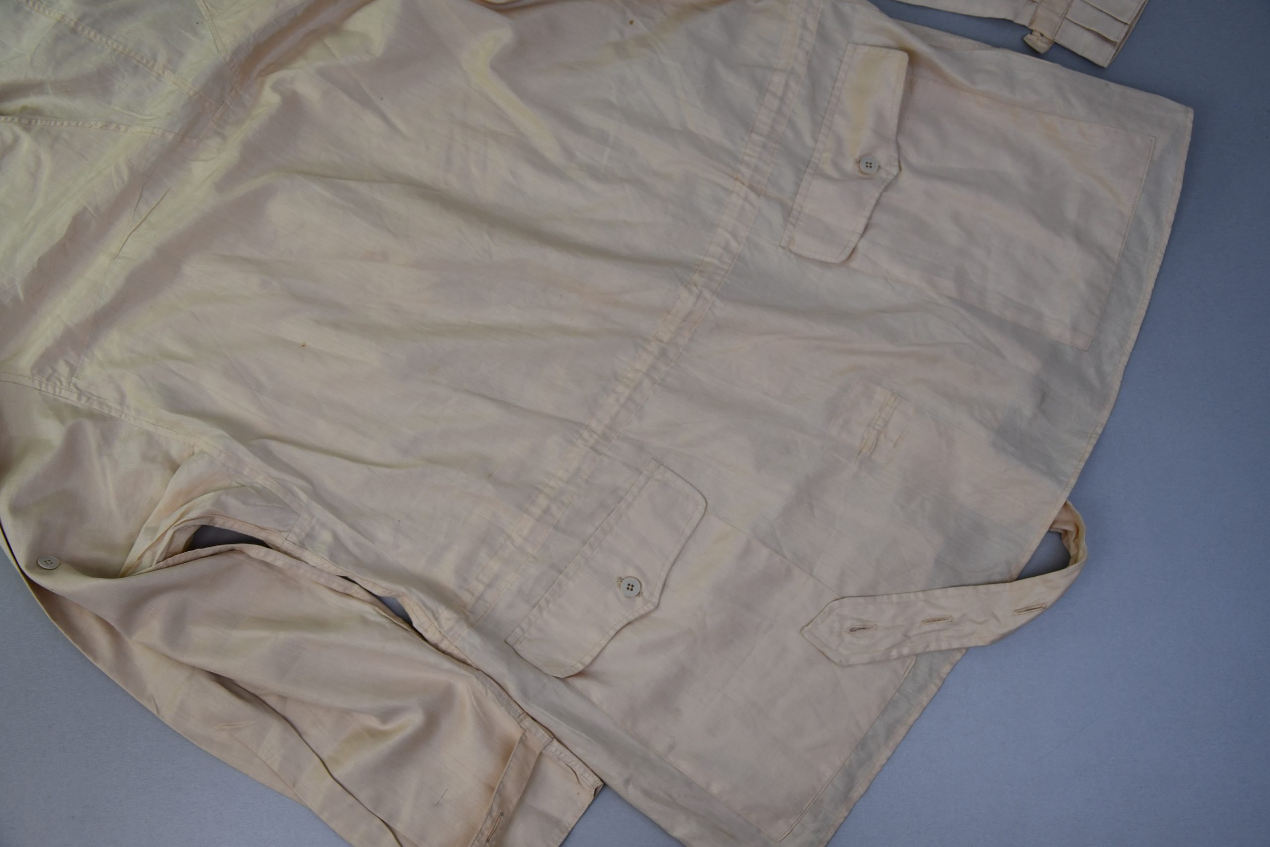 Army/Waffen-SS mountain trooper 'Gebirgsjäger' white three pocket anorak in silk parachute cloth — image 6