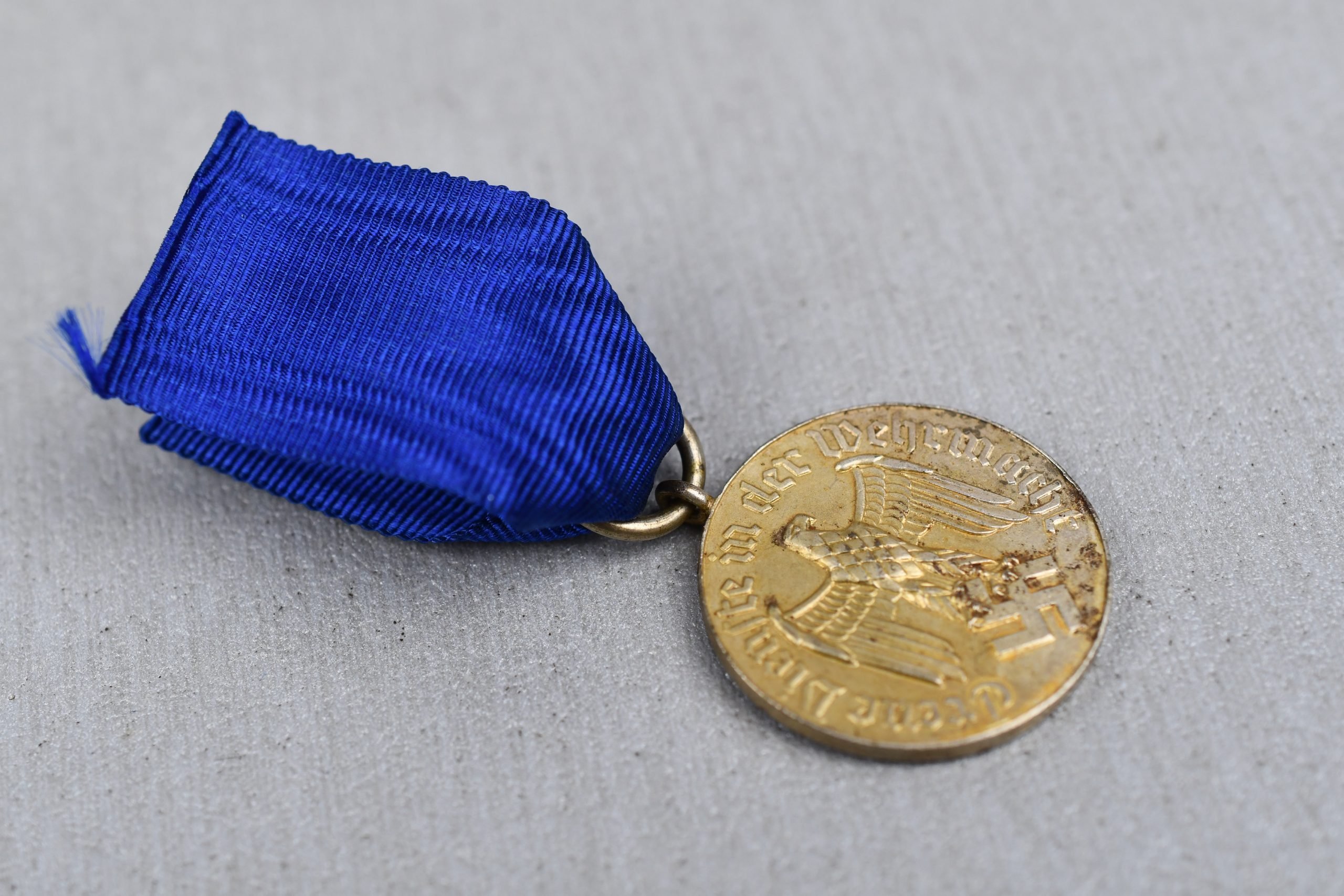 Army (Heer) 4 years faithful service medal — image 3
