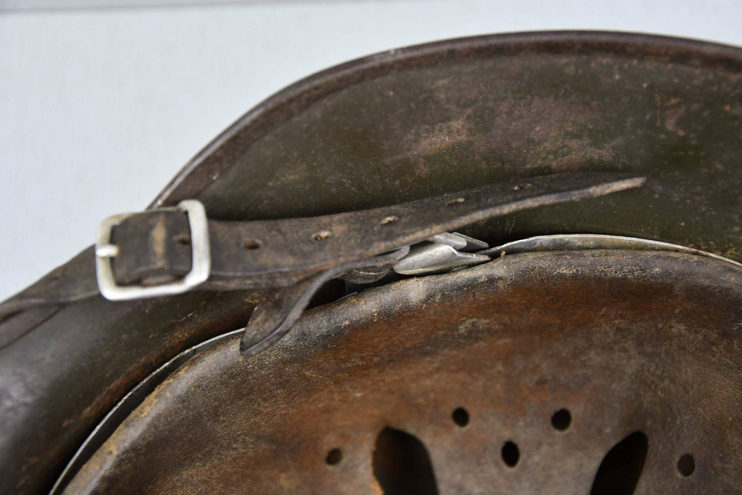 M35 army (Heer) ex-double decal 'overpaint' camouflage steel helmet Q66 — image 11