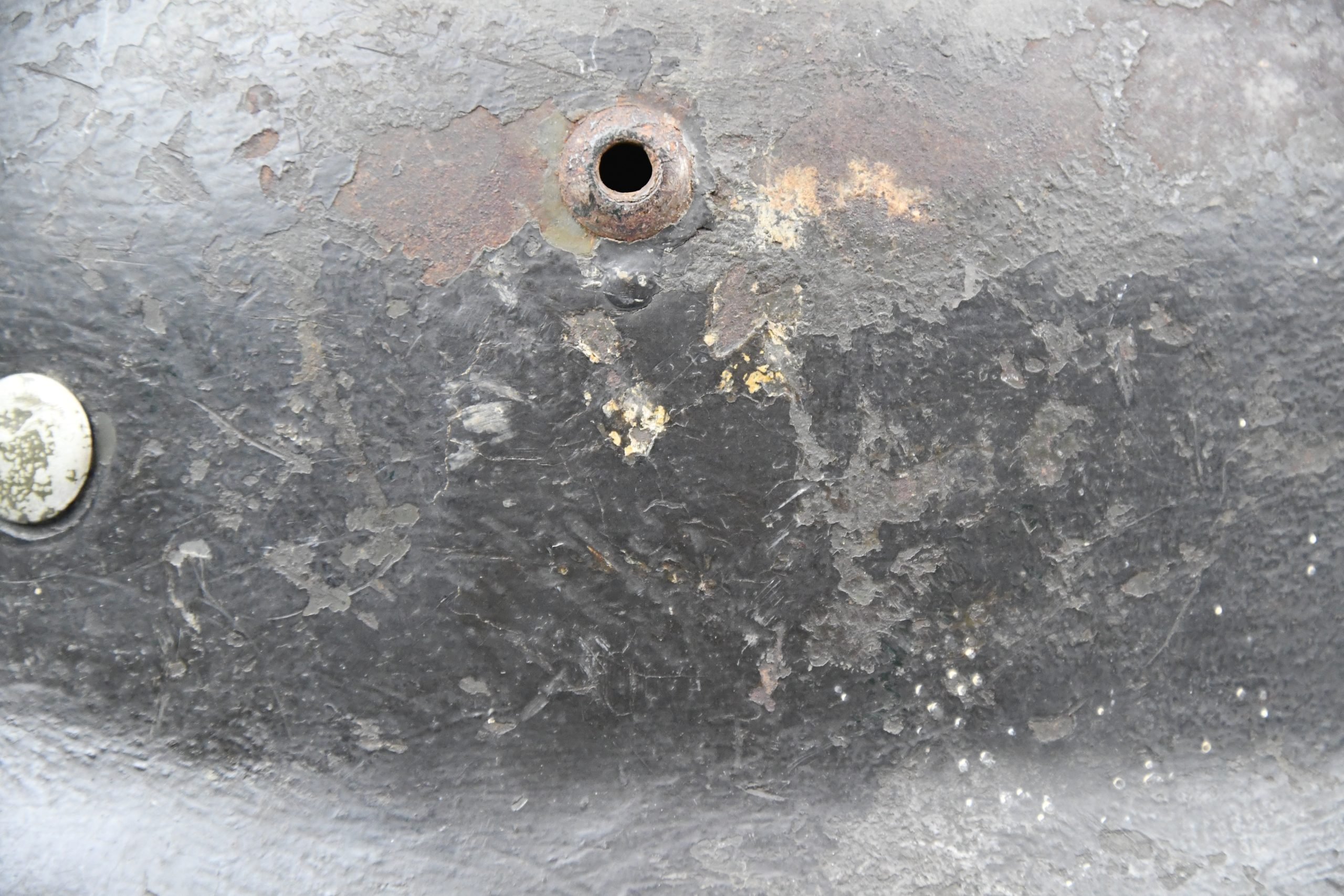 M35 army (Heer) ex-double decal 'overpaint' camouflage steel helmet Q66 — image 2