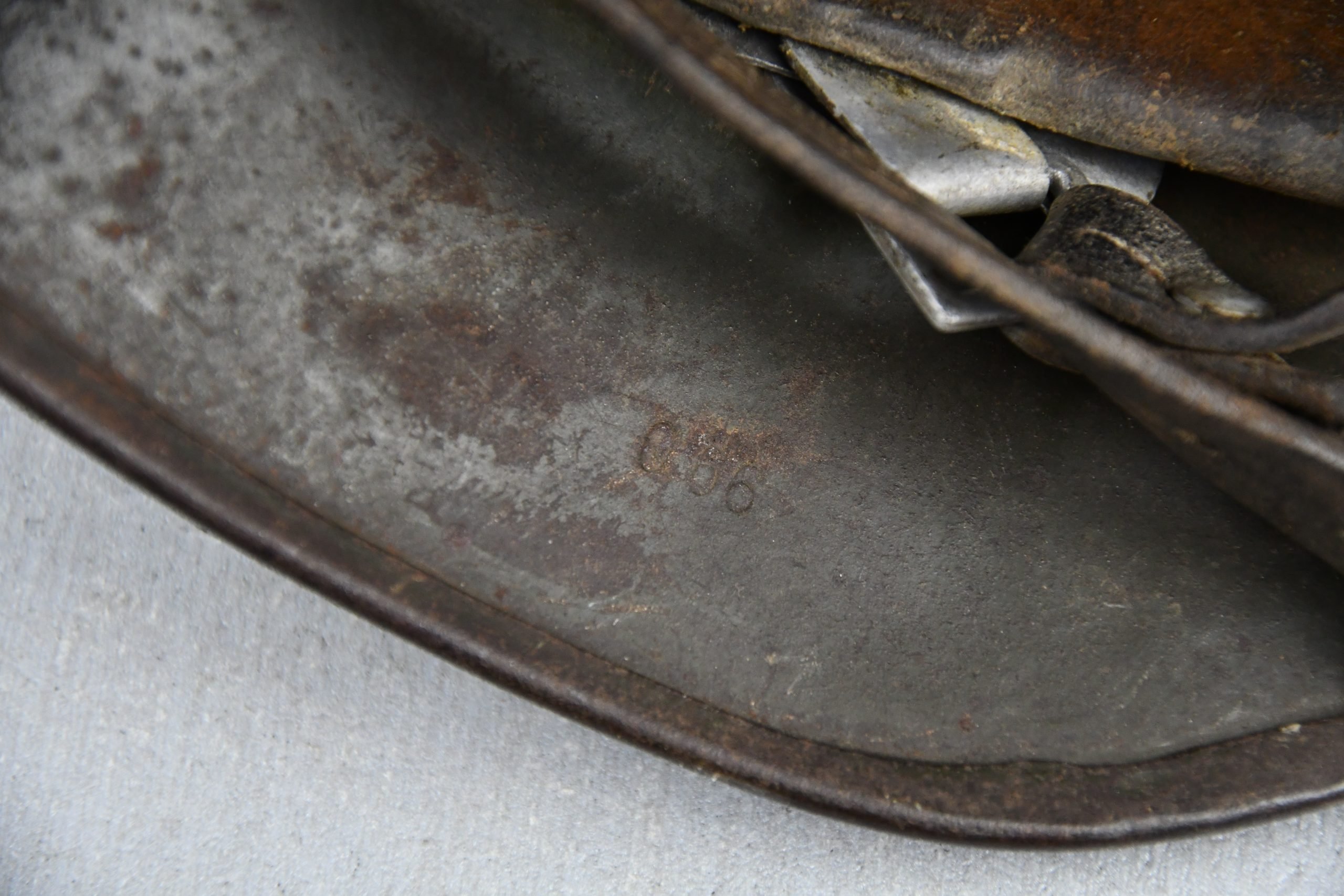 M35 army (Heer) ex-double decal 'overpaint' camouflage steel helmet Q66 — image 20