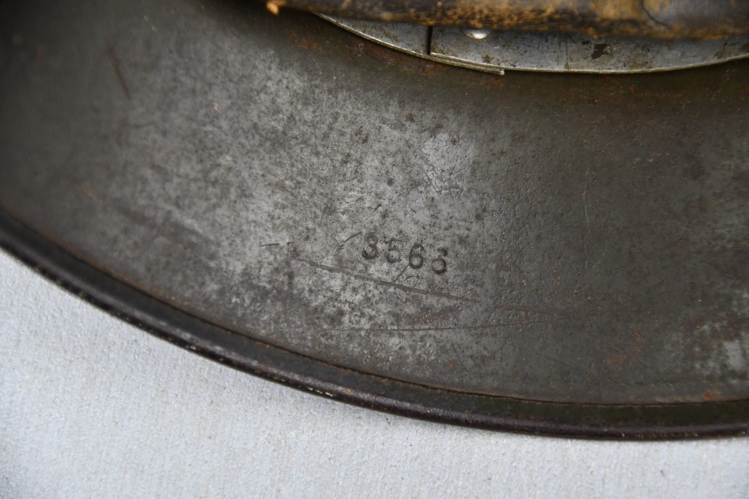 M35 army (Heer) ex-double decal 'overpaint' camouflage steel helmet Q66 — image 21