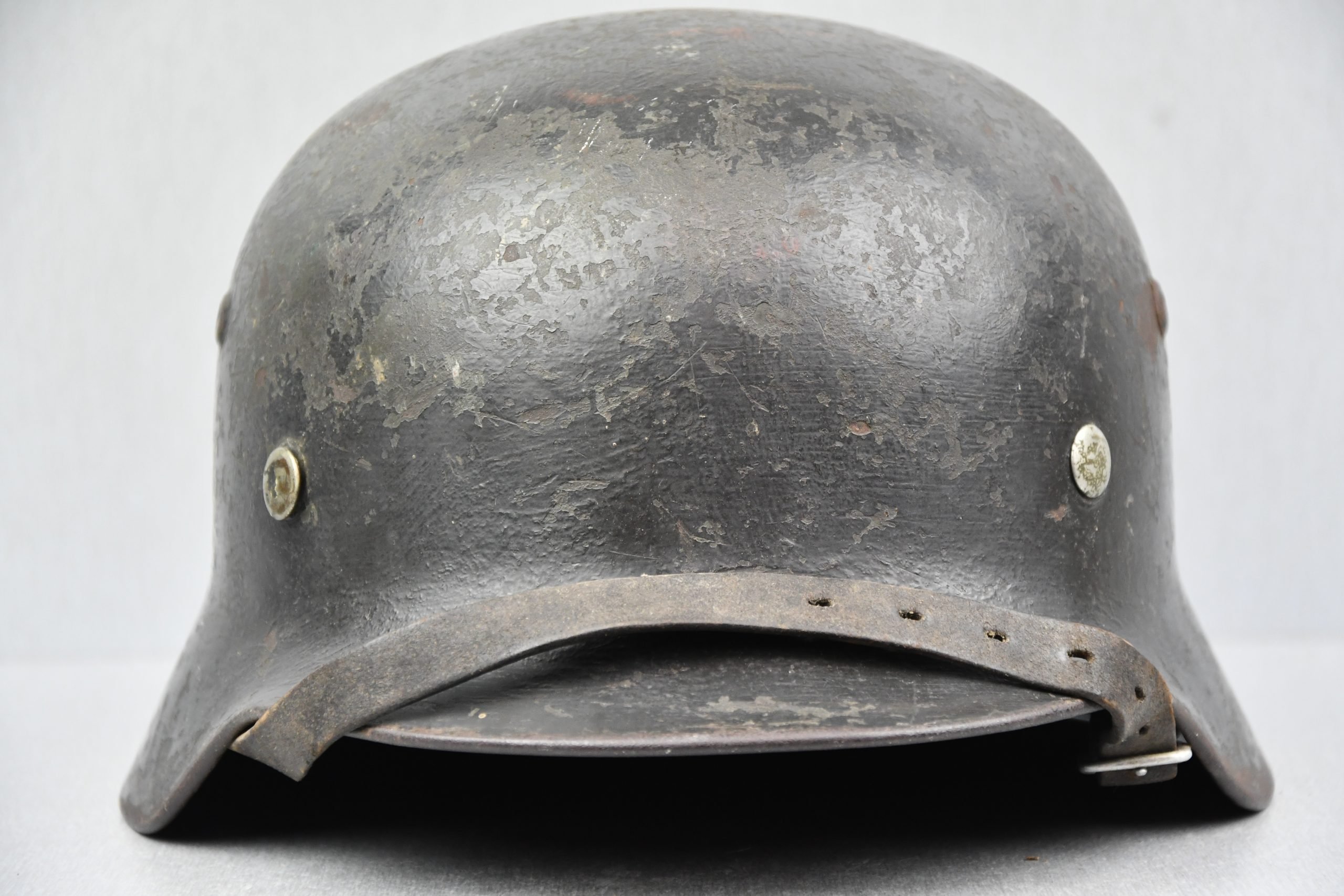 M35 army (Heer) ex-double decal 'overpaint' camouflage steel helmet Q66 — image 3