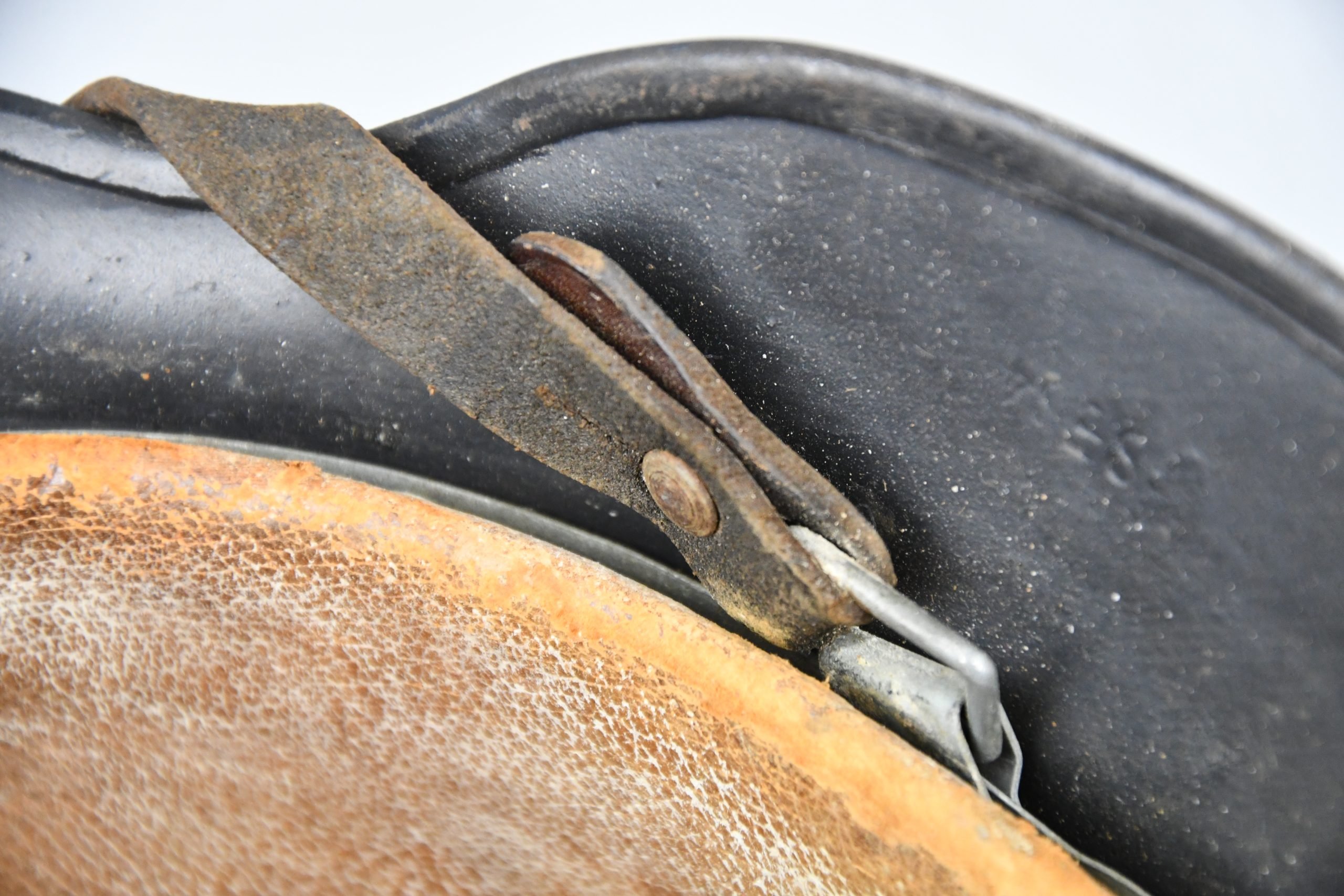M40 Luftwaffe single decal steel helmet SE64 — image 13