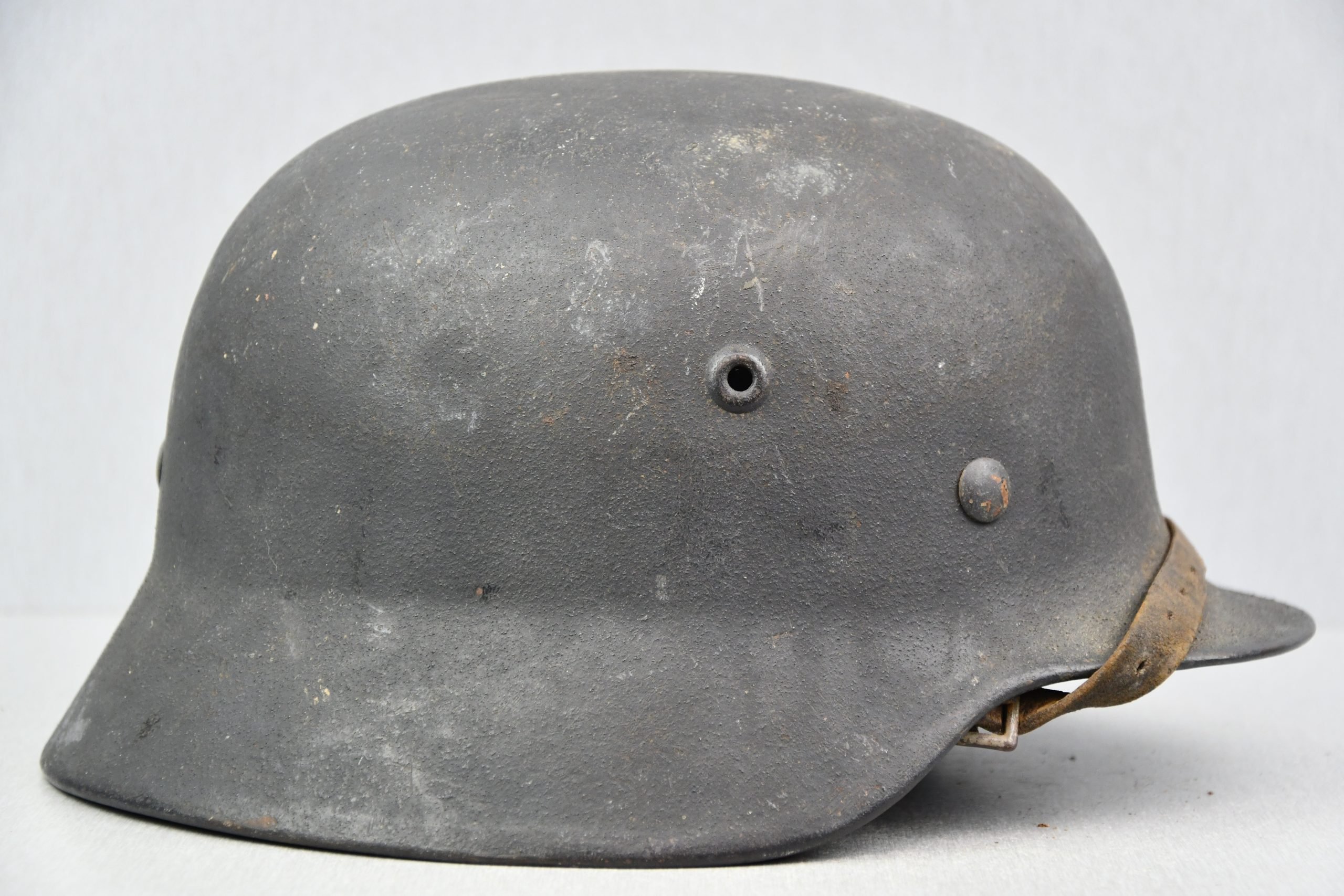 M40 Luftwaffe single decal steel helmet SE64 — image 4