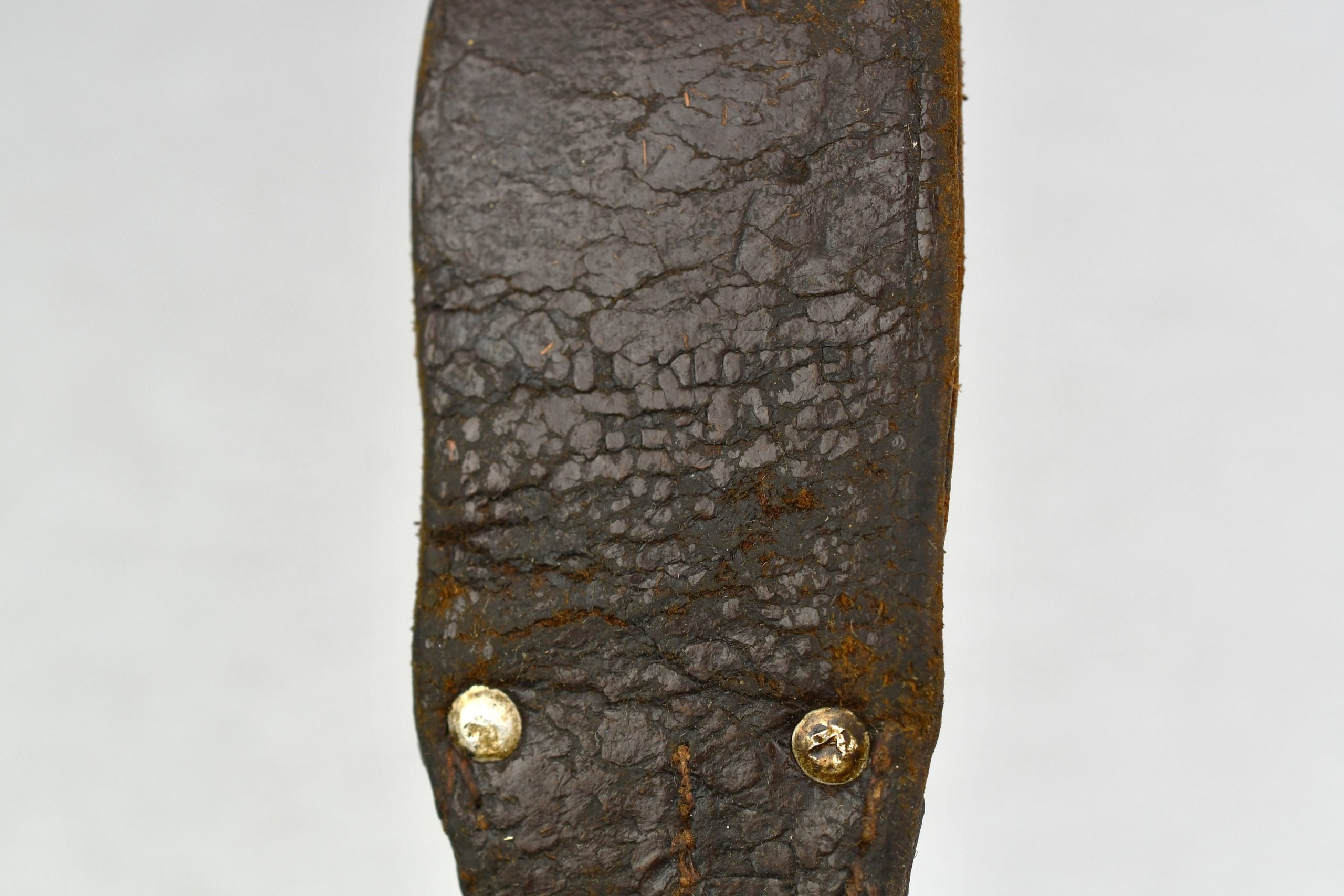 Luftwaffe K98 bayonet frog in brown leather with LBA mark unit marked — image 5