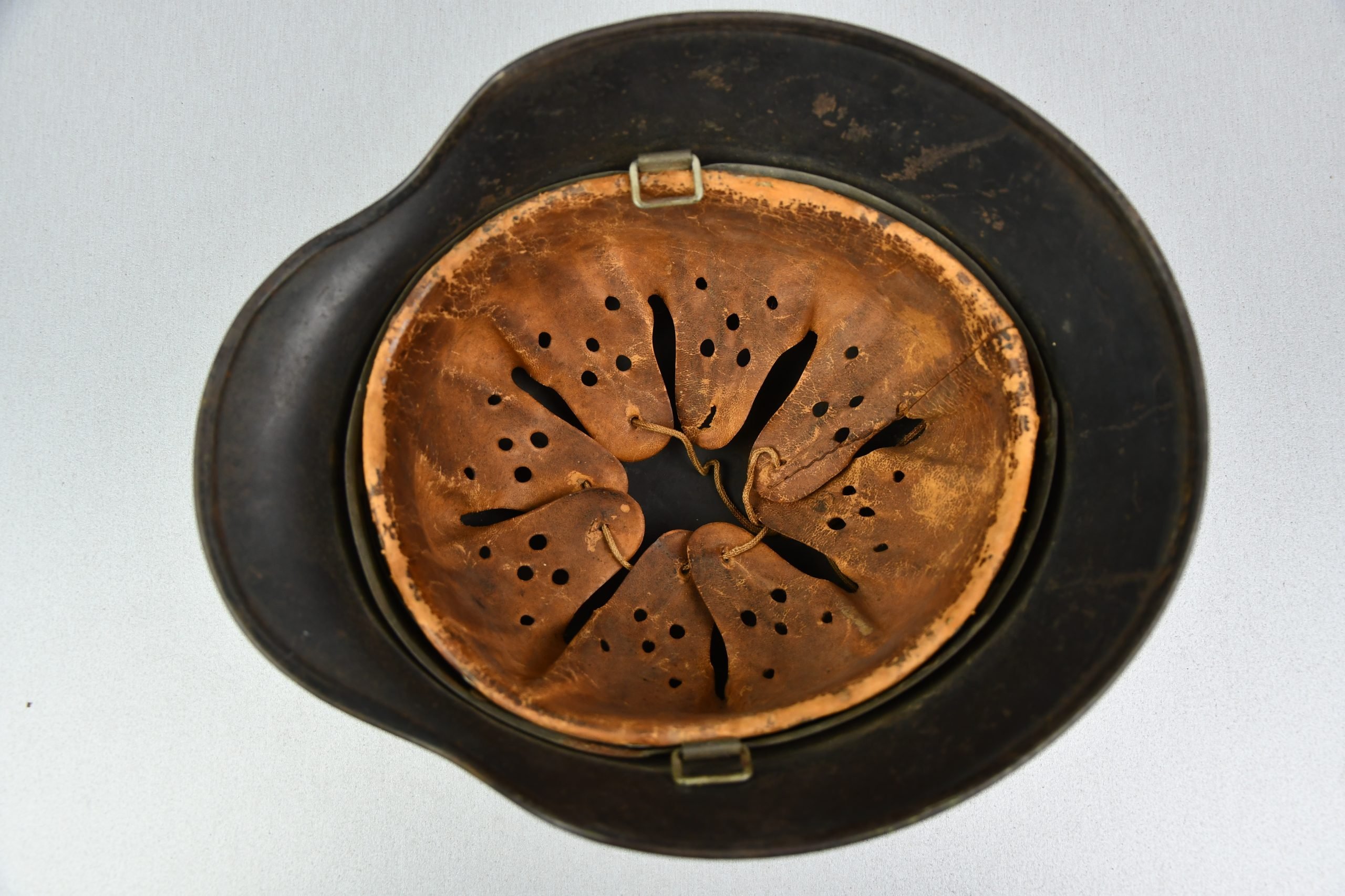 M40 Luftwaffe single decal steel helmet ET64 — image 7