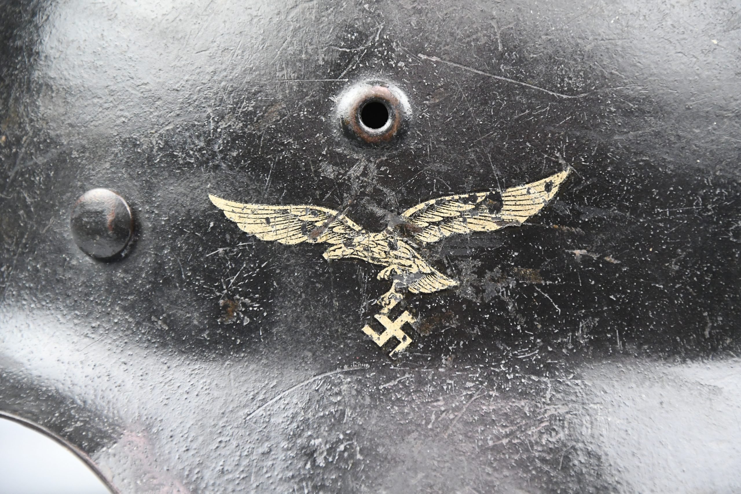 M42 Luftwaffe single decal steel helmet hkp66 — image 2