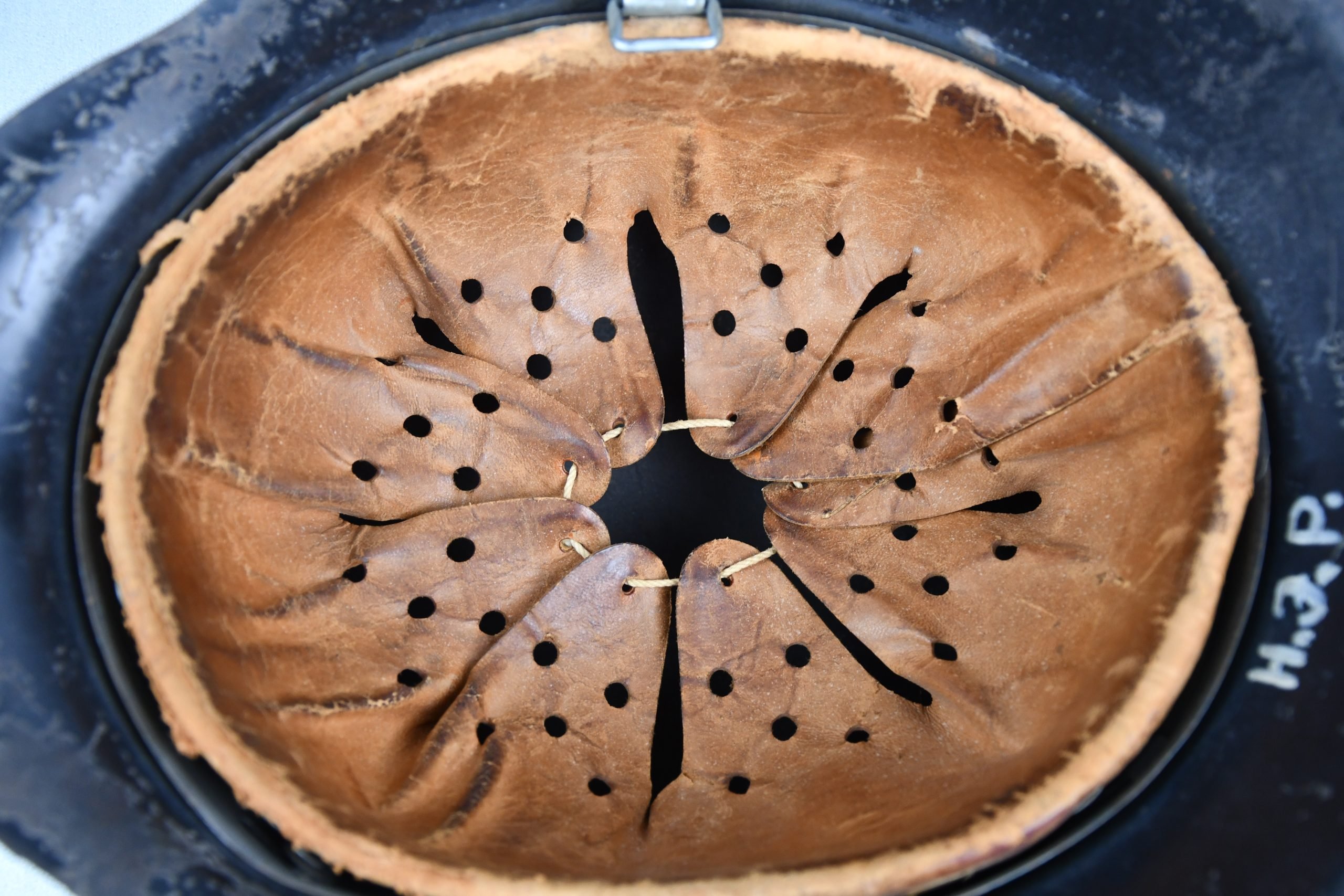 M42 Luftwaffe single decal steel helmet hkp66 — image 8