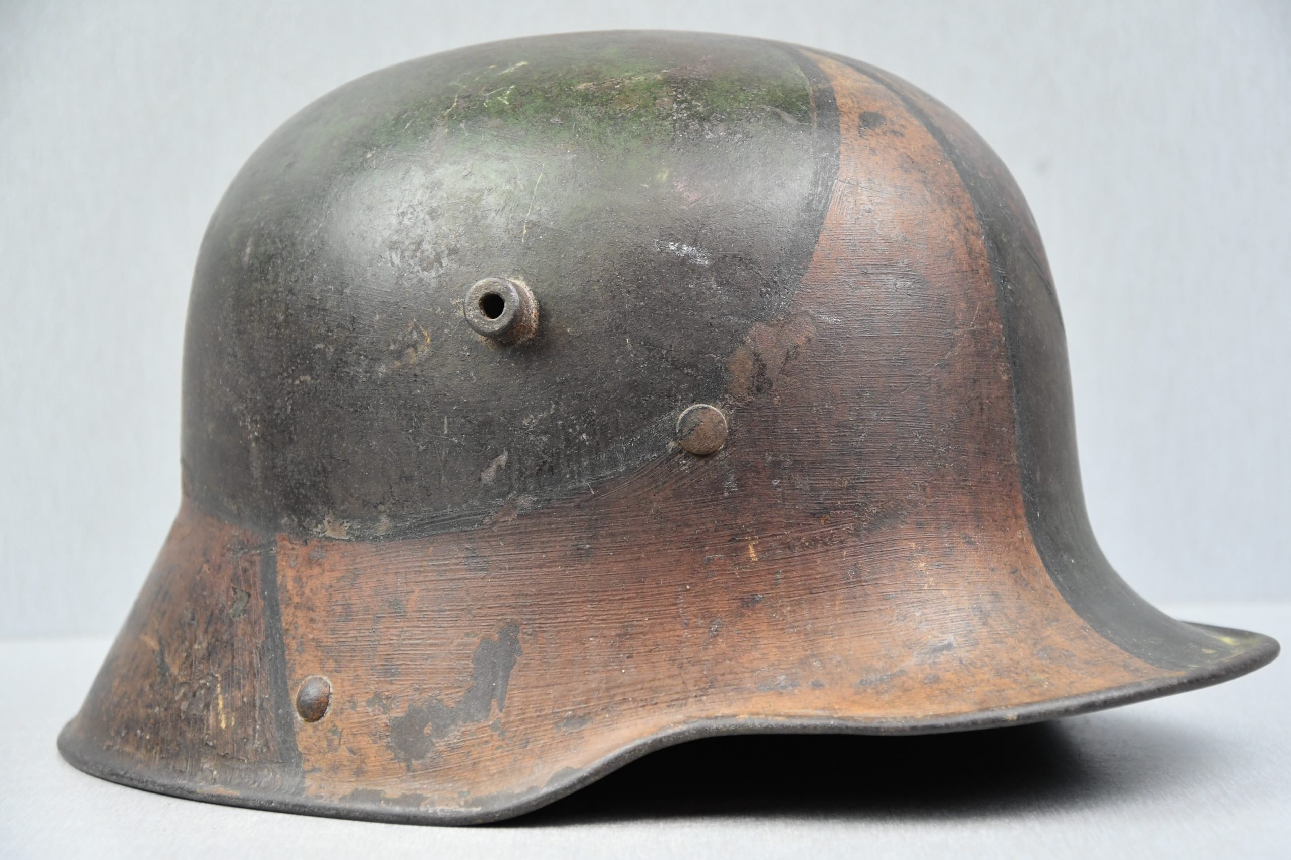 WW1 Germann M16 'Mimikri' camouflage helmet St.66 — image 4
