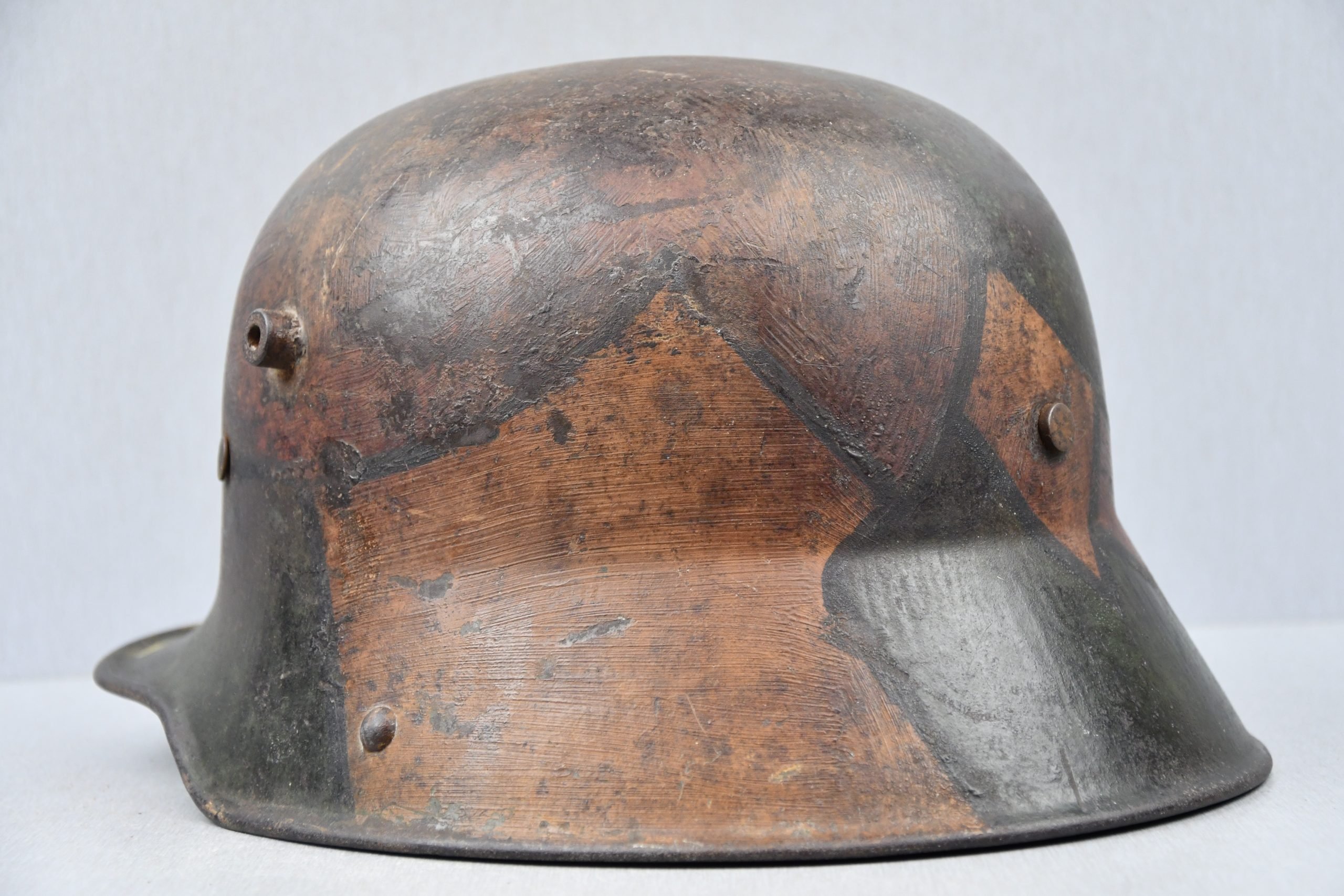 WW1 Germann M16 'Mimikri' camouflage helmet St.66 — image 7
