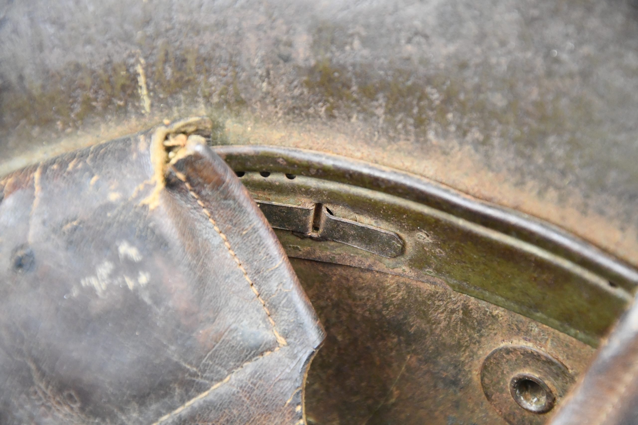 WW1 German M16 steel helmet ET66 with strap — image 16