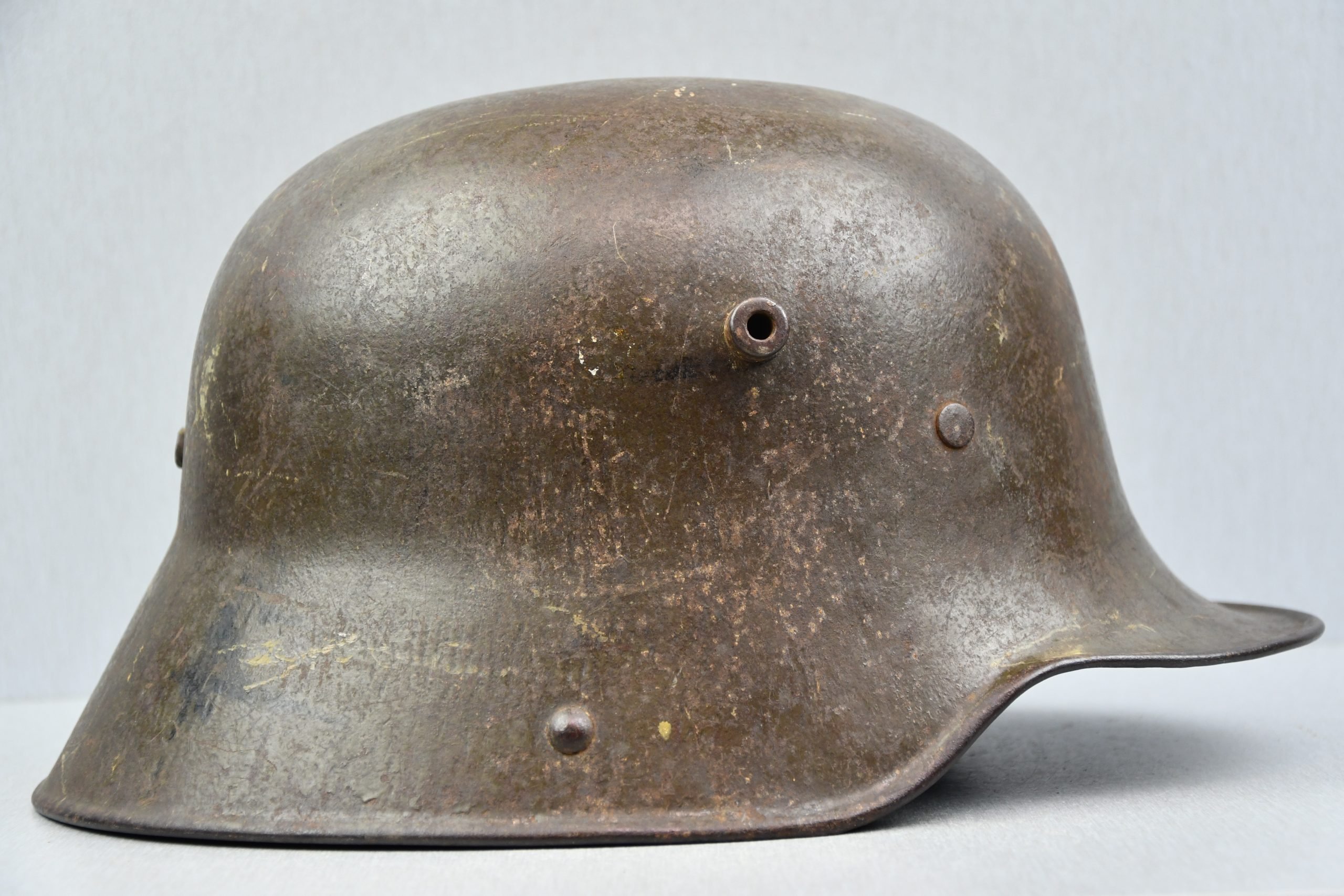 WW1 German M16 steel helmet ET66 with strap — image 6