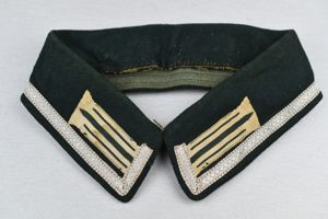 M36 army (Heer) collar for the Feldbluse for NCO