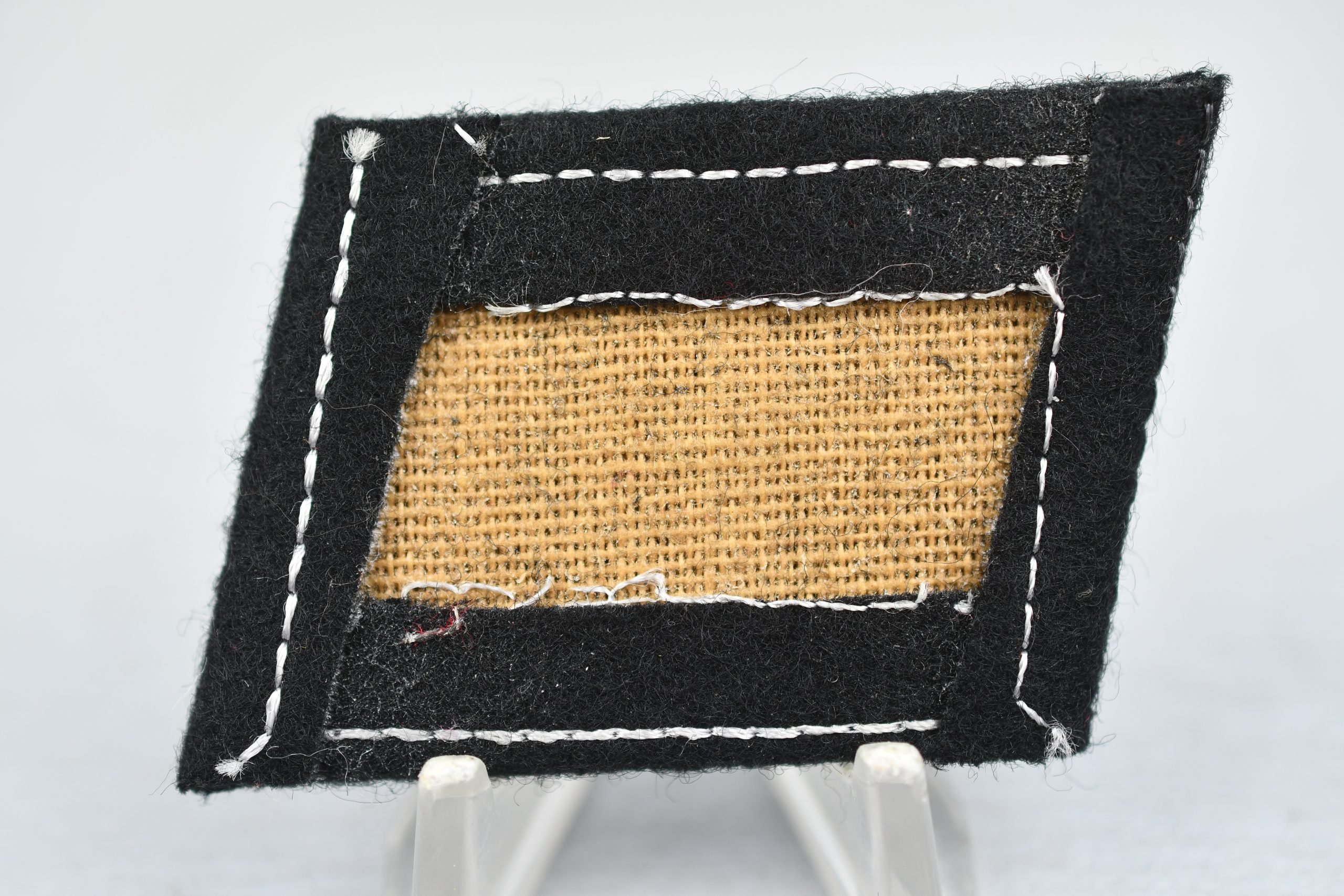 Standard Waffen-SS rune collar tab — image 2