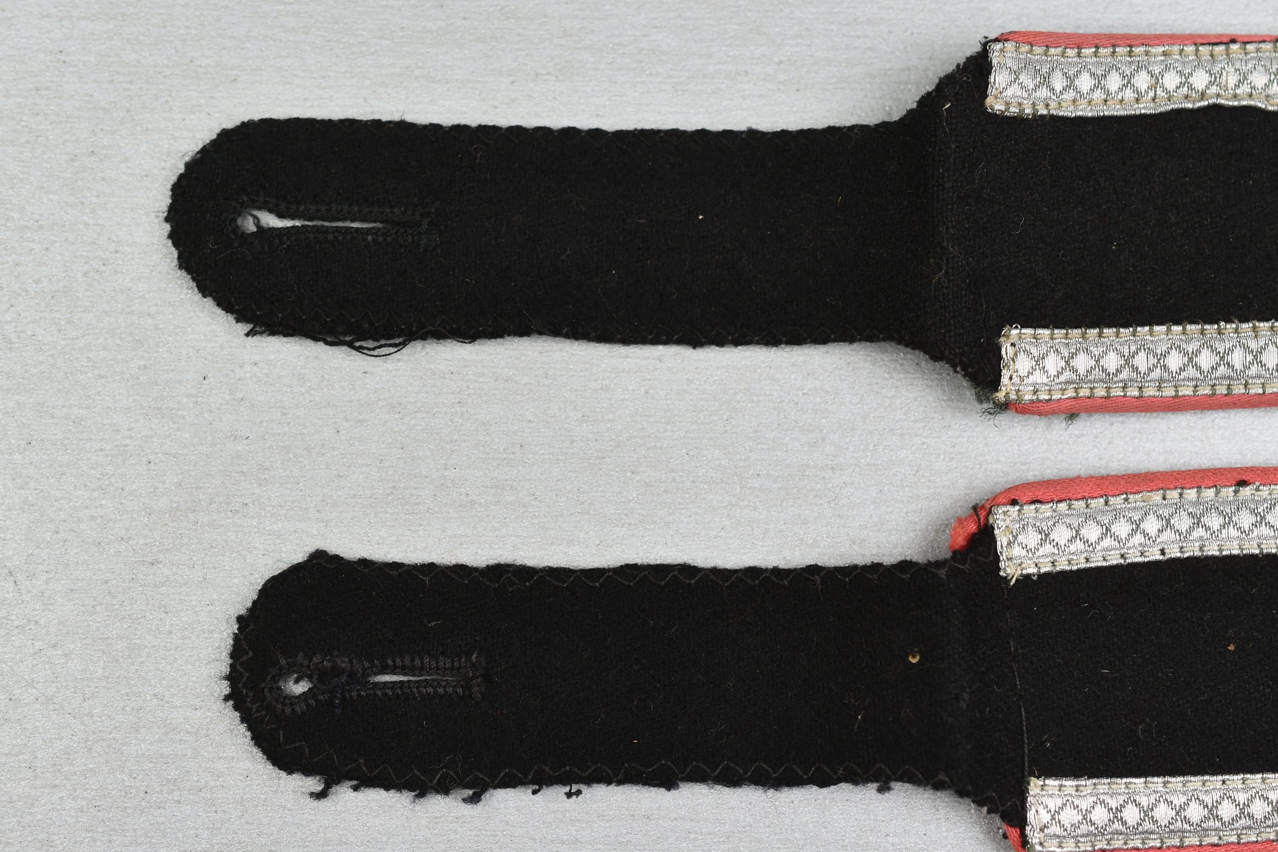 Waffen-SS Unterscharführer 'Panzer' shoulder boards — image 3