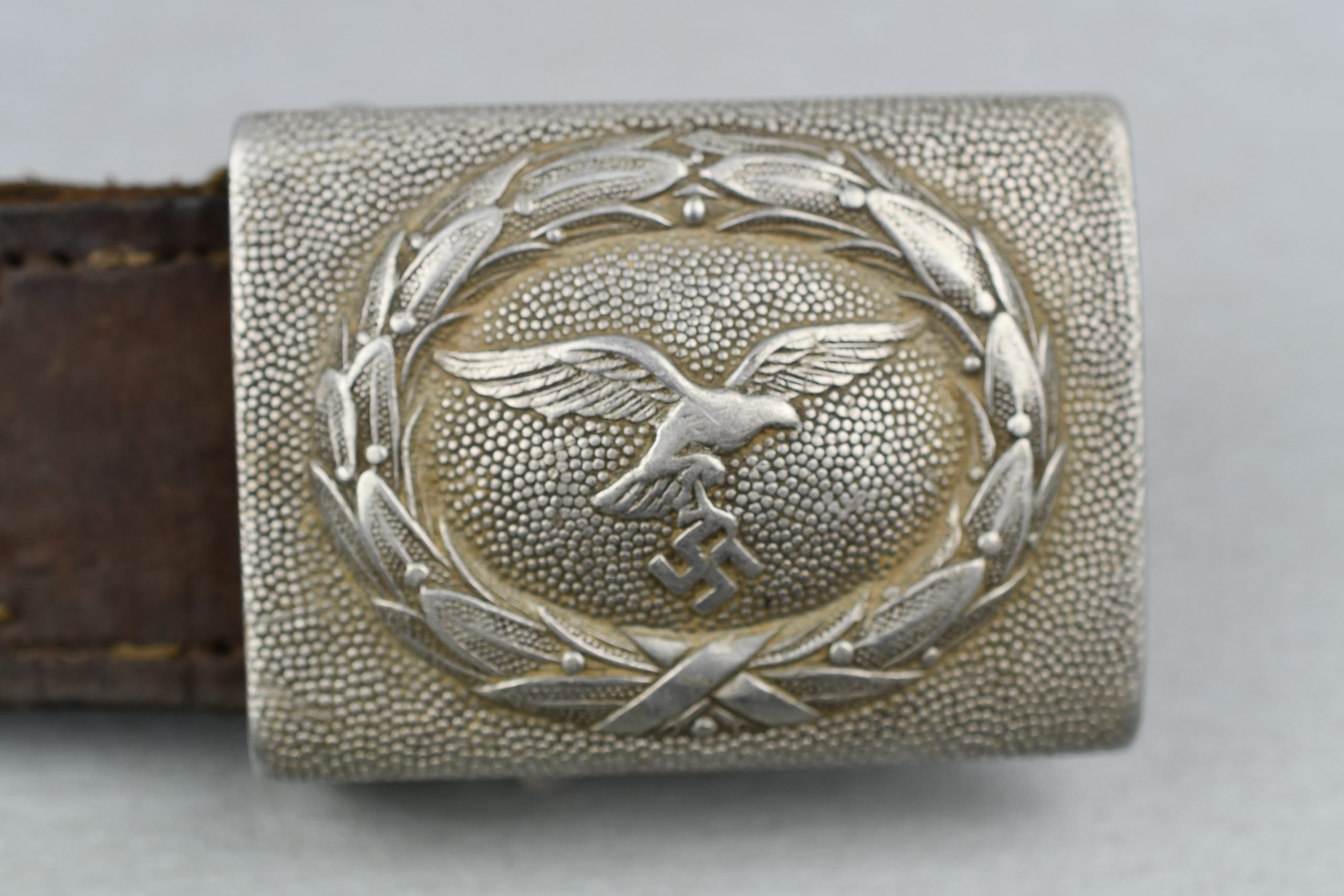 Luftwaffe alumium belt buckle by Franz Reischauer 1939 — image 2