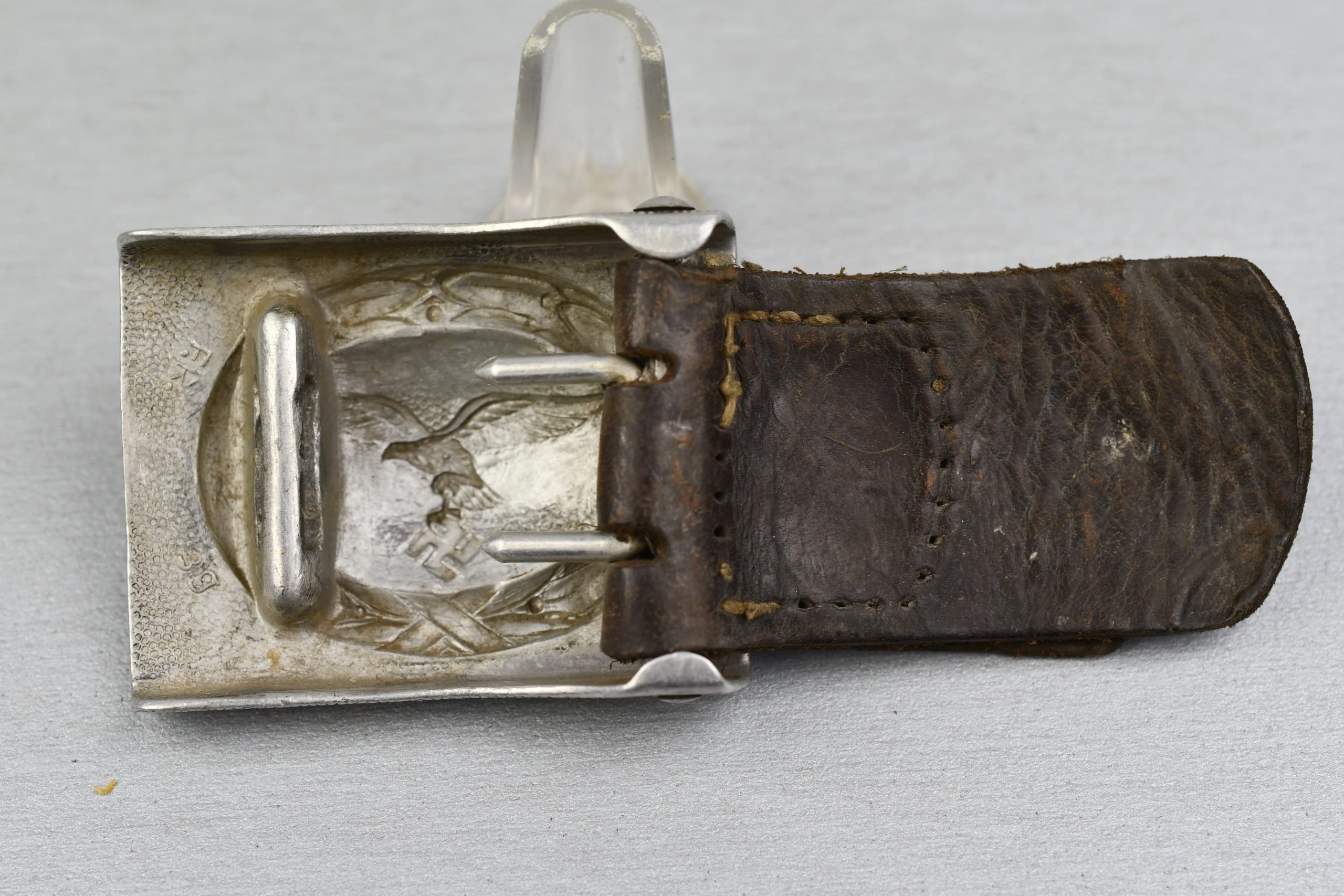 Luftwaffe alumium belt buckle by Franz Reischauer 1939 — image 4