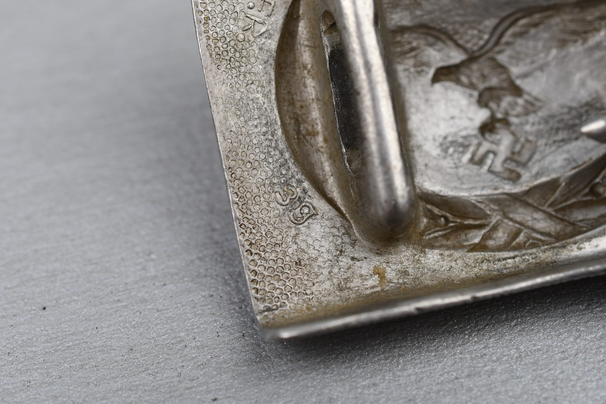 Luftwaffe alumium belt buckle by Franz Reischauer 1939 — image 6