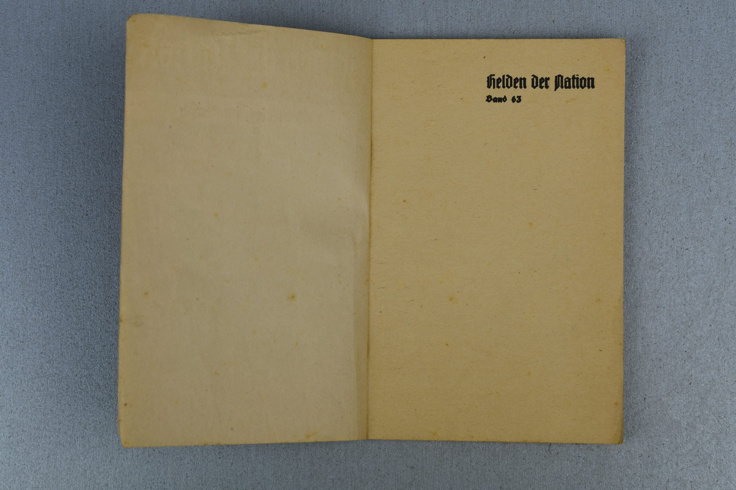 Nazi propaganda booklet 'Helden der Nation' — image 2