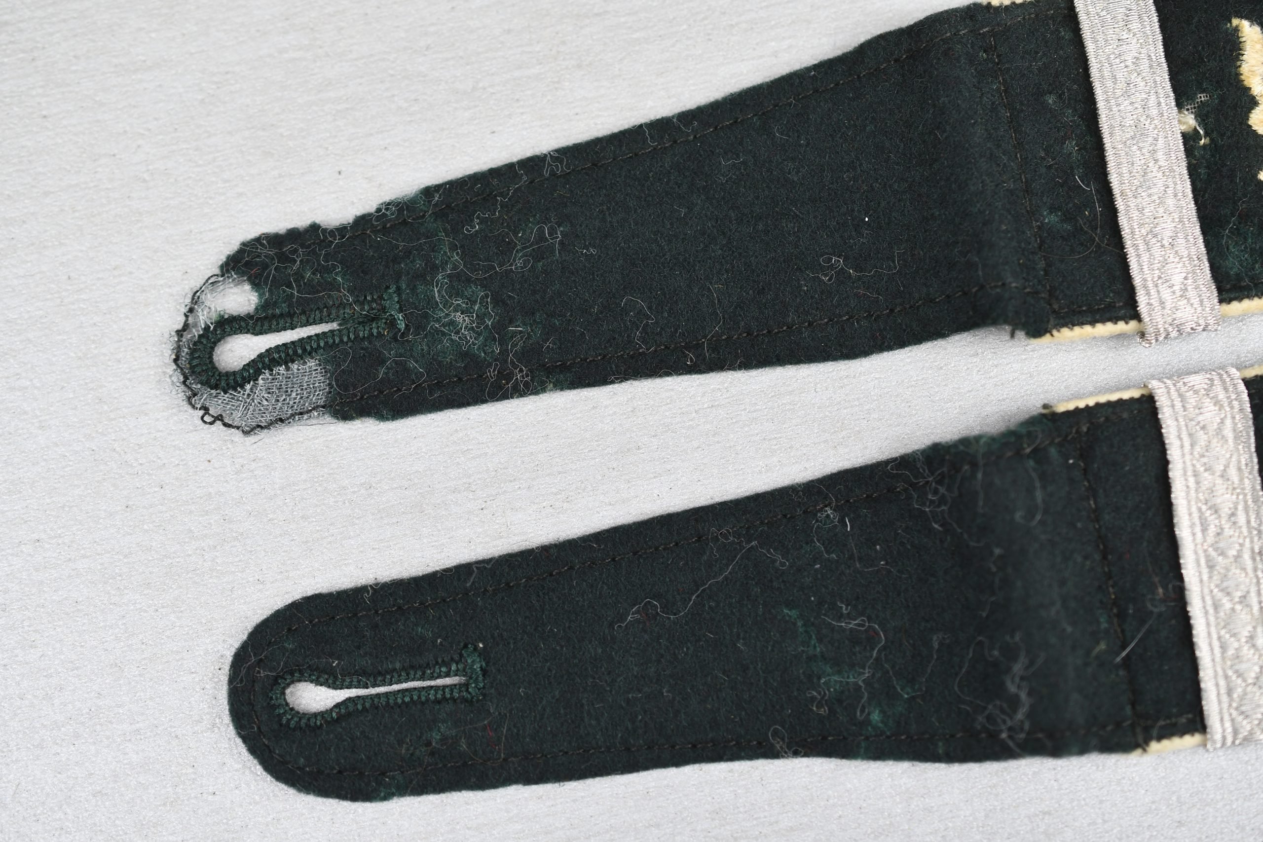 M36 army (Heer) infantry NCO-kandidate school shoulder boards ' Unteroffiziersschule' — image 4