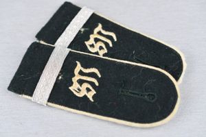 M36 army (Heer) infantry NCO-kandidate school shoulder boards ' Unteroffiziersschule'