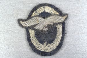 Luftwaffe padded cloth glider pilot badge