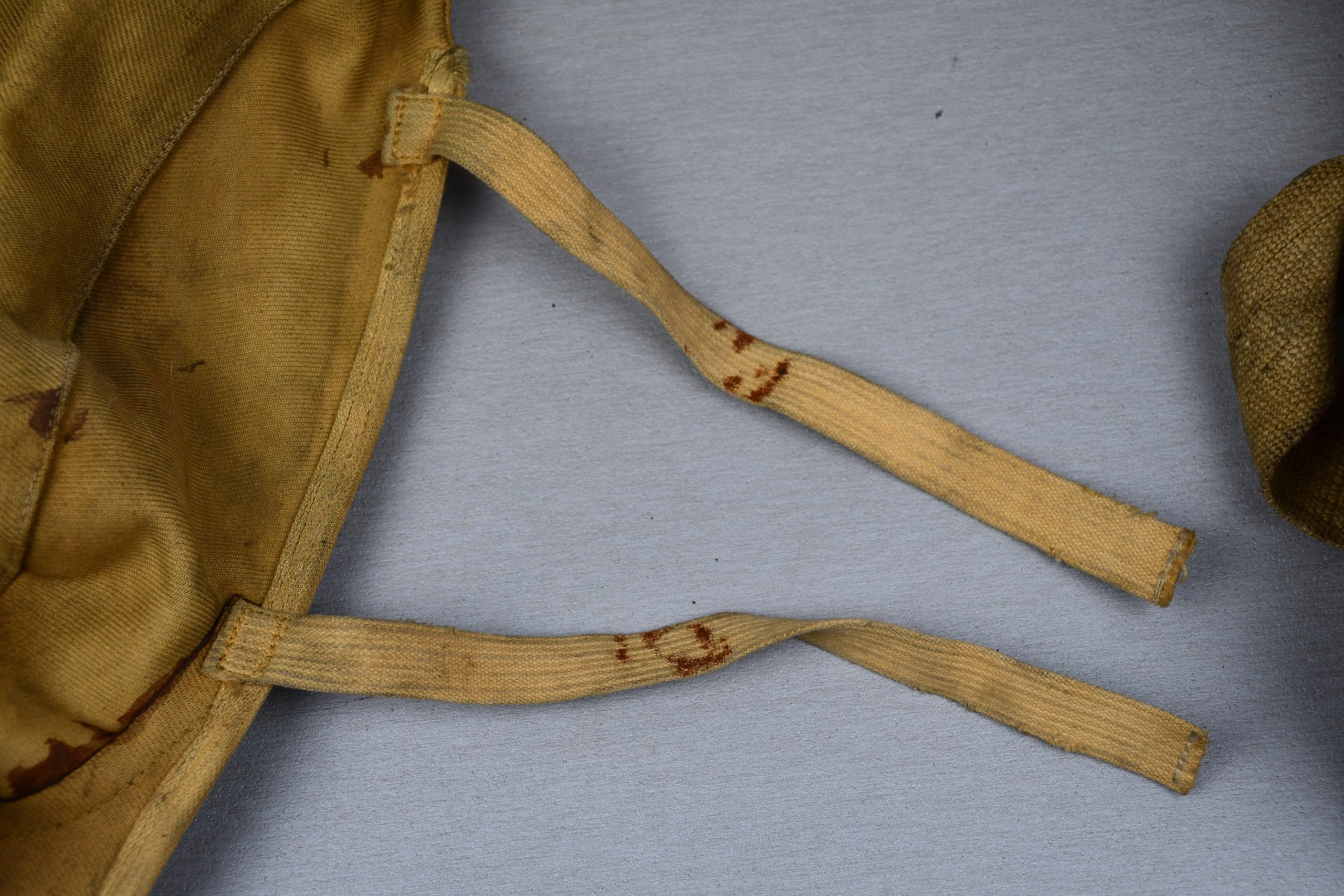 Luftwaffe pilot 'Schwimmweste' type 10-30 B-2 — image 12