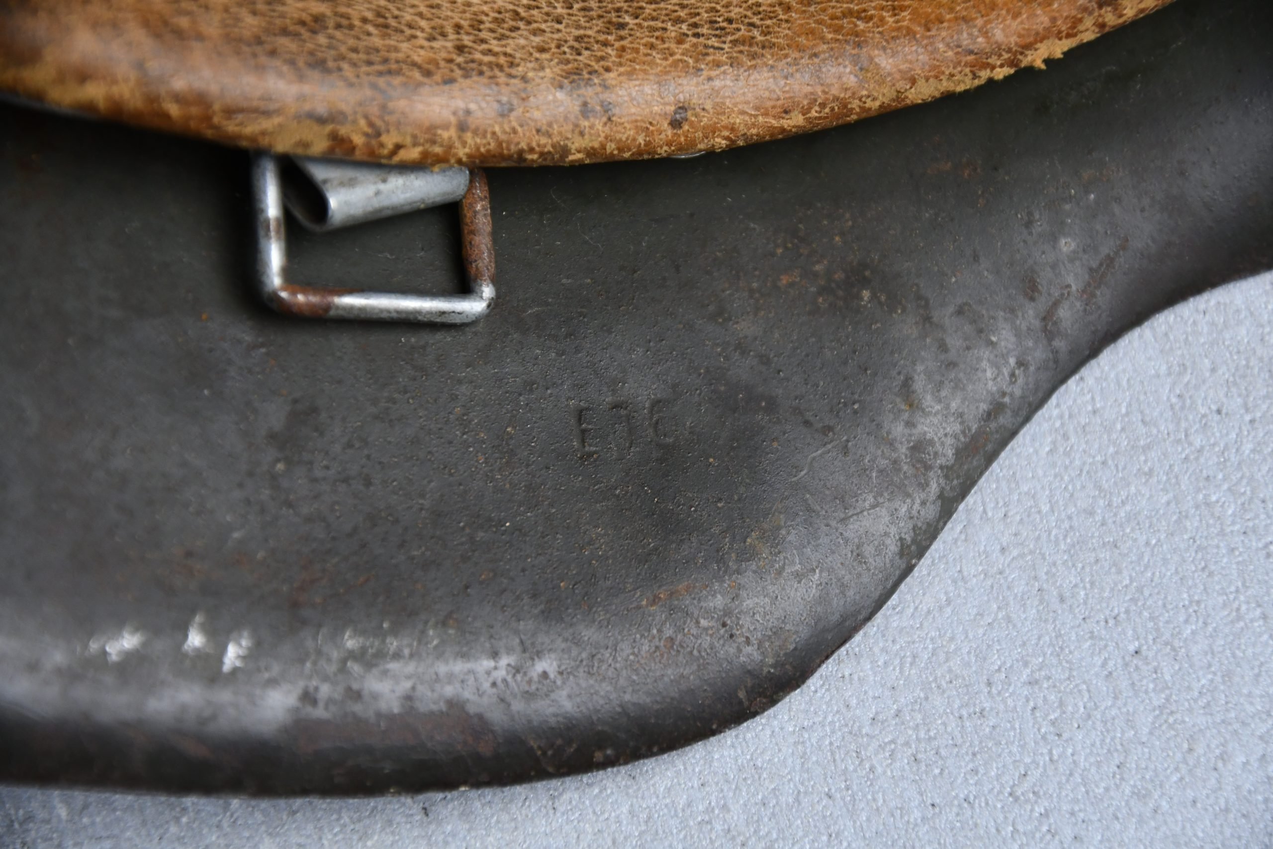 M42 army (Heer) single decal steel helmet ET64 — image 13