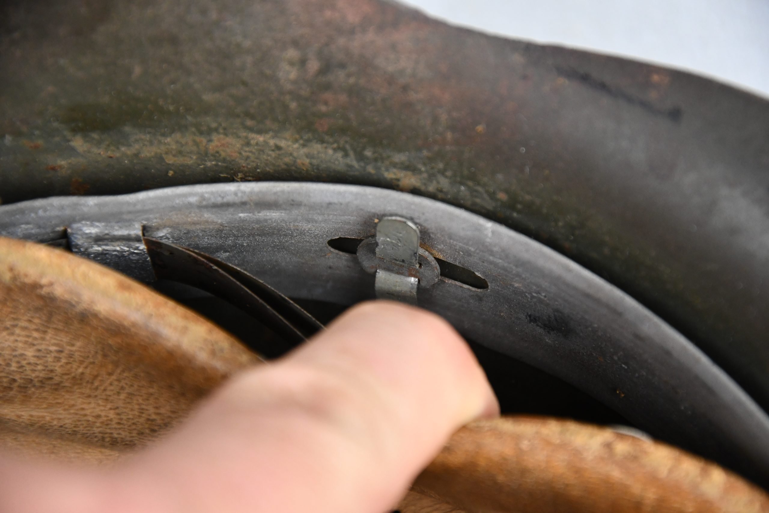 M42 army (Heer) single decal steel helmet ET64 — image 15