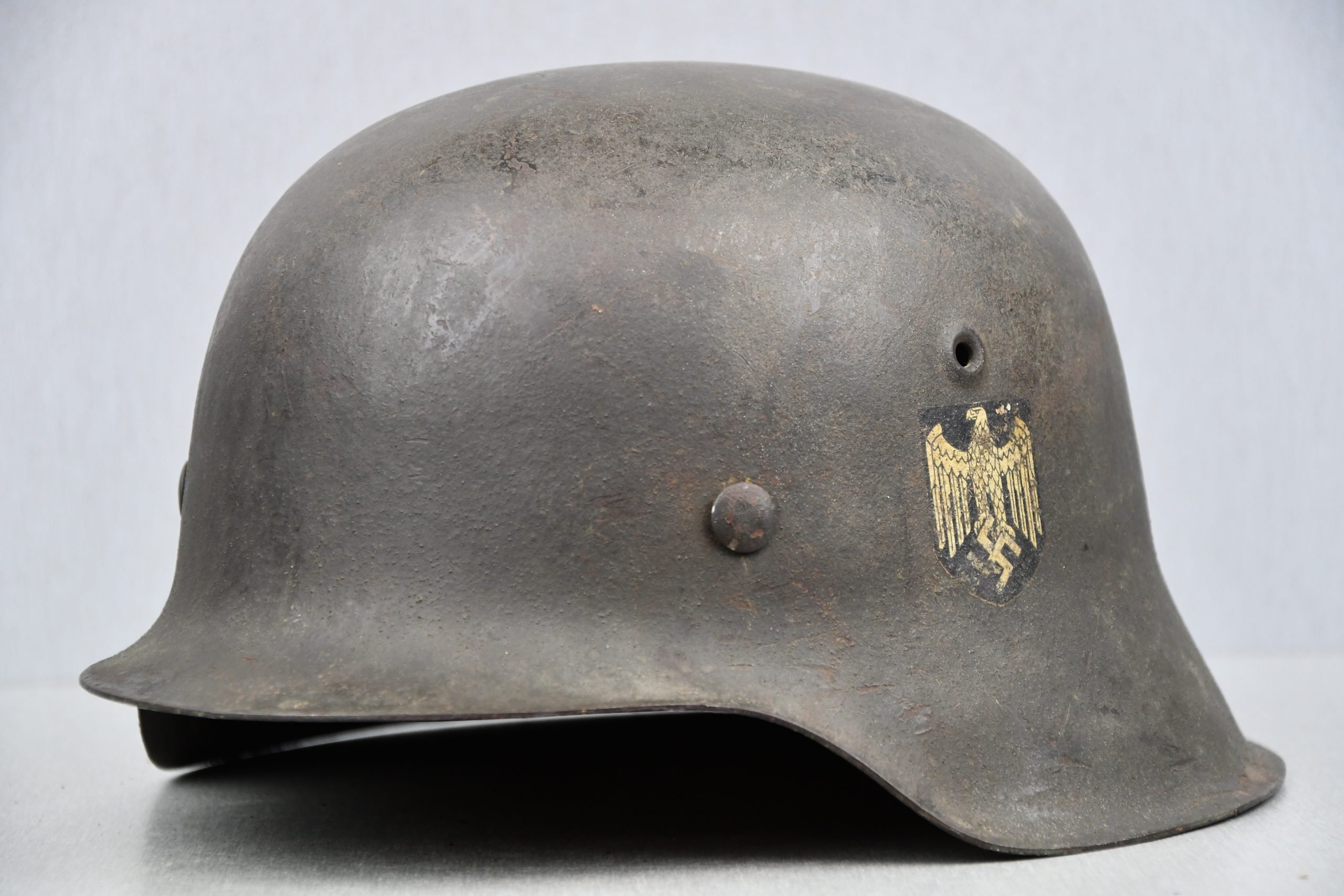 M42 army (Heer) single decal steel helmet ET64 — image 6